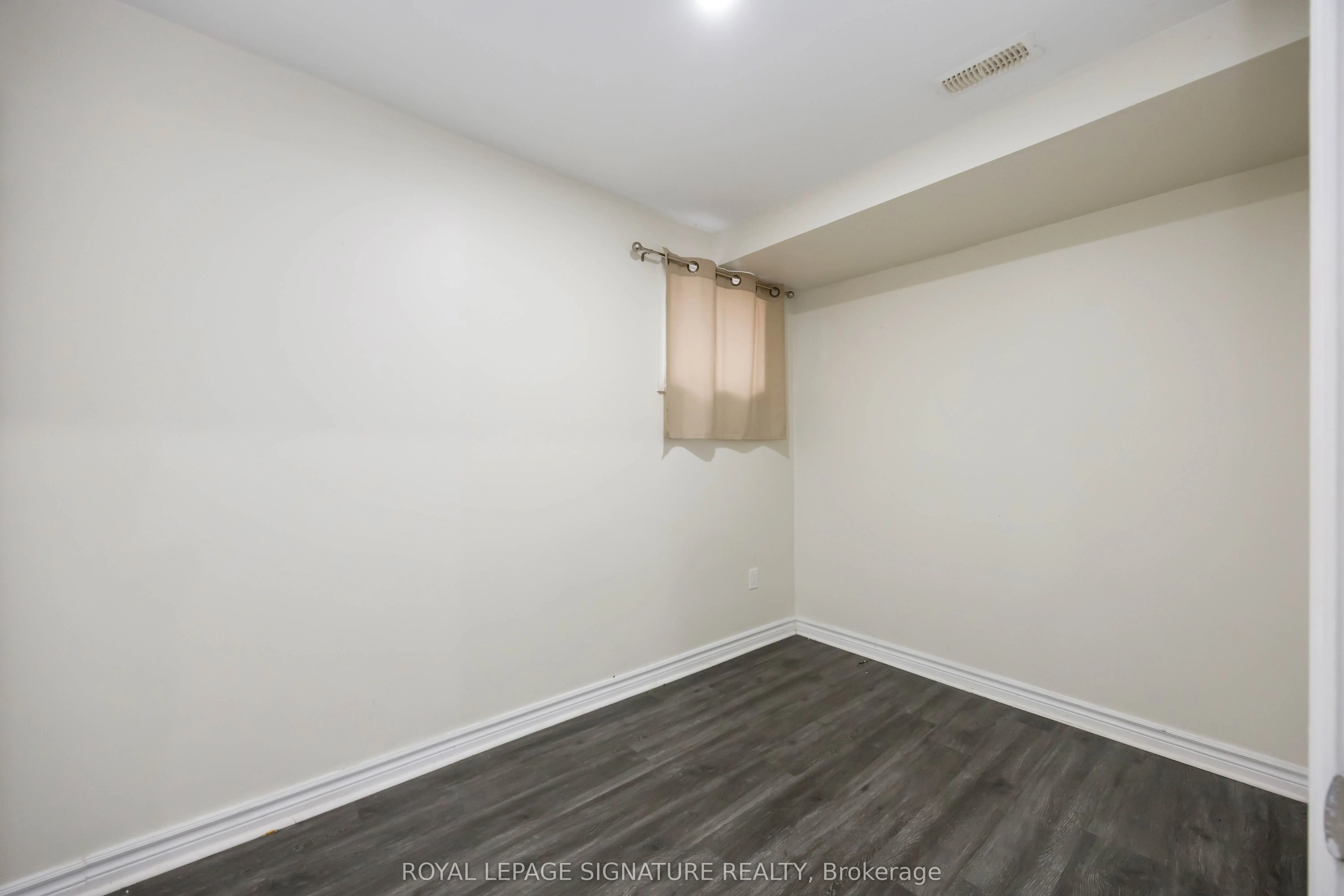 189 Algoma Drive