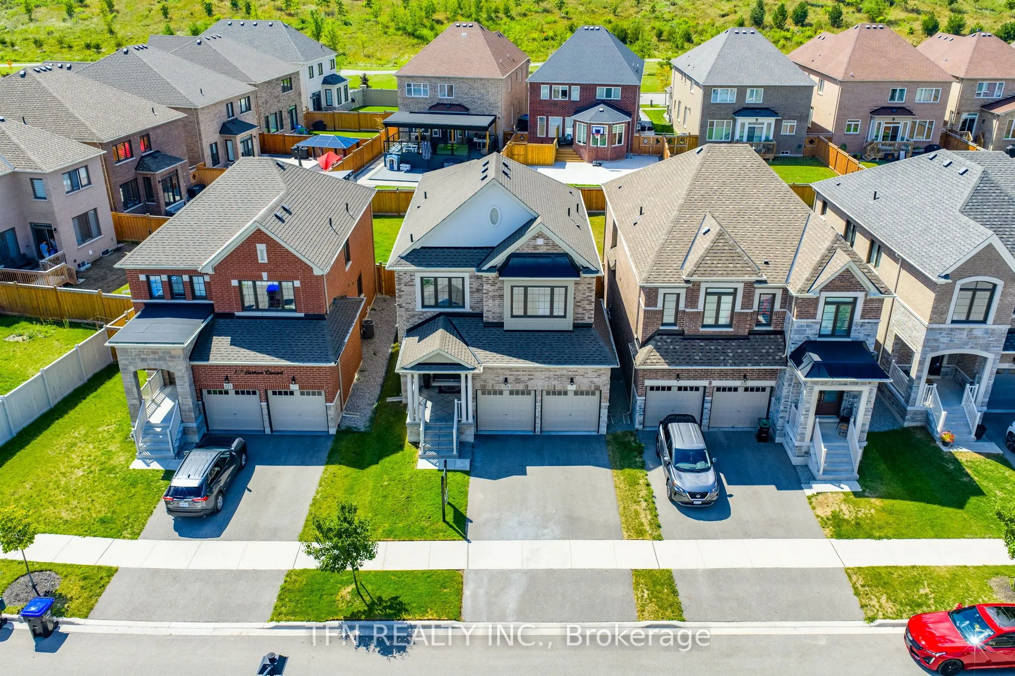 115 Bartram Crescent