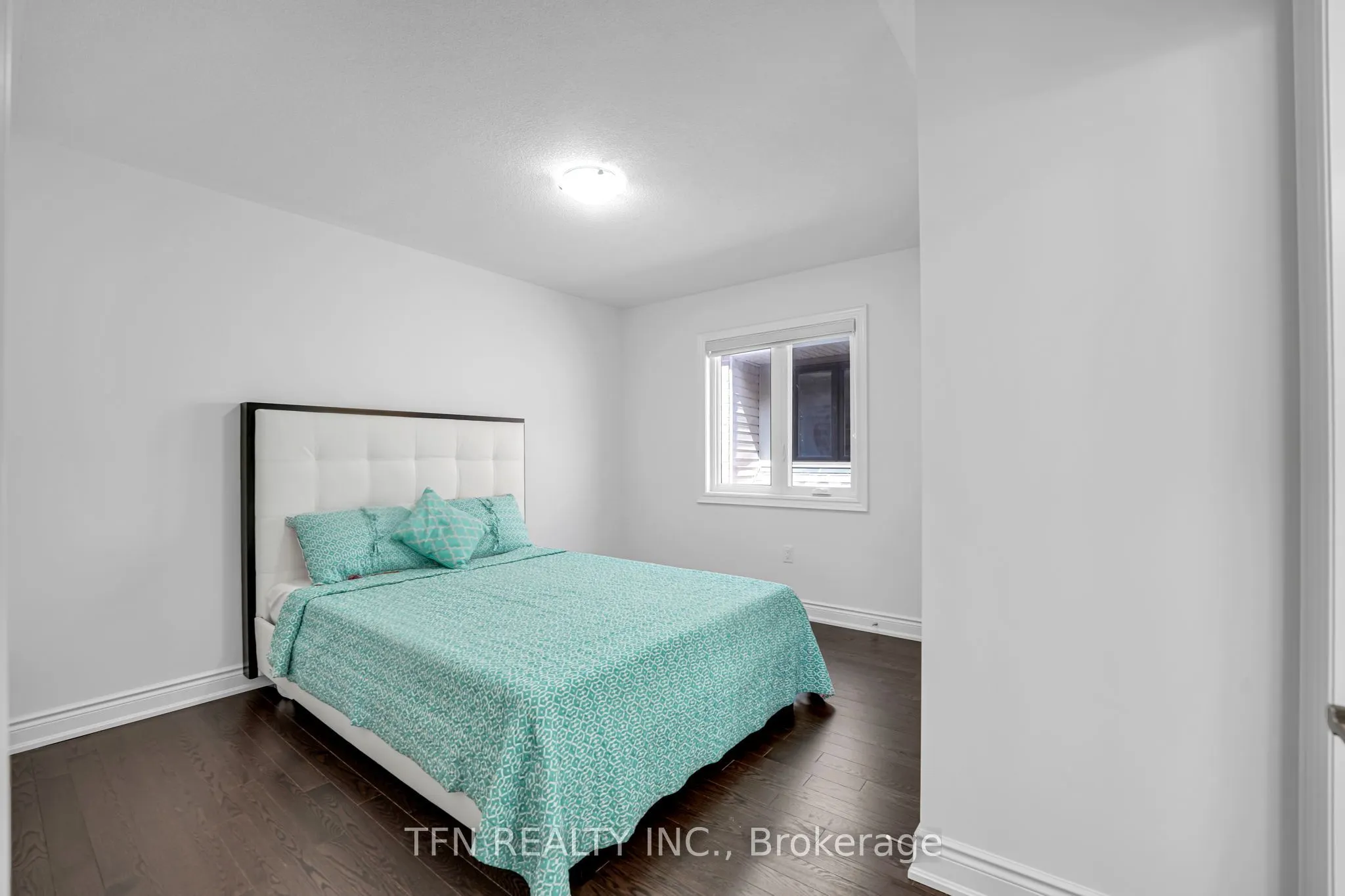 115 Bartram Crescent