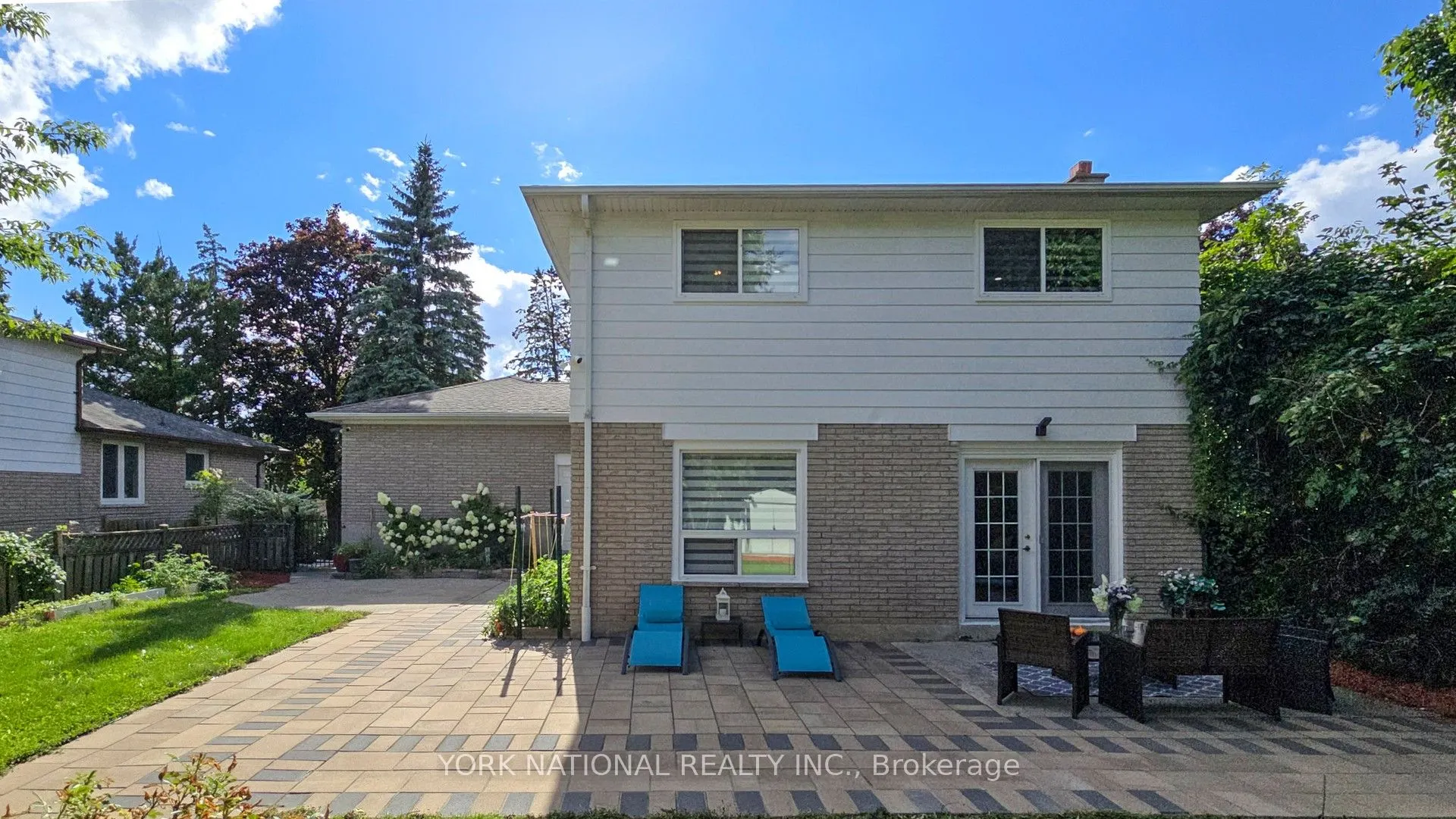 4 Boulding Drive