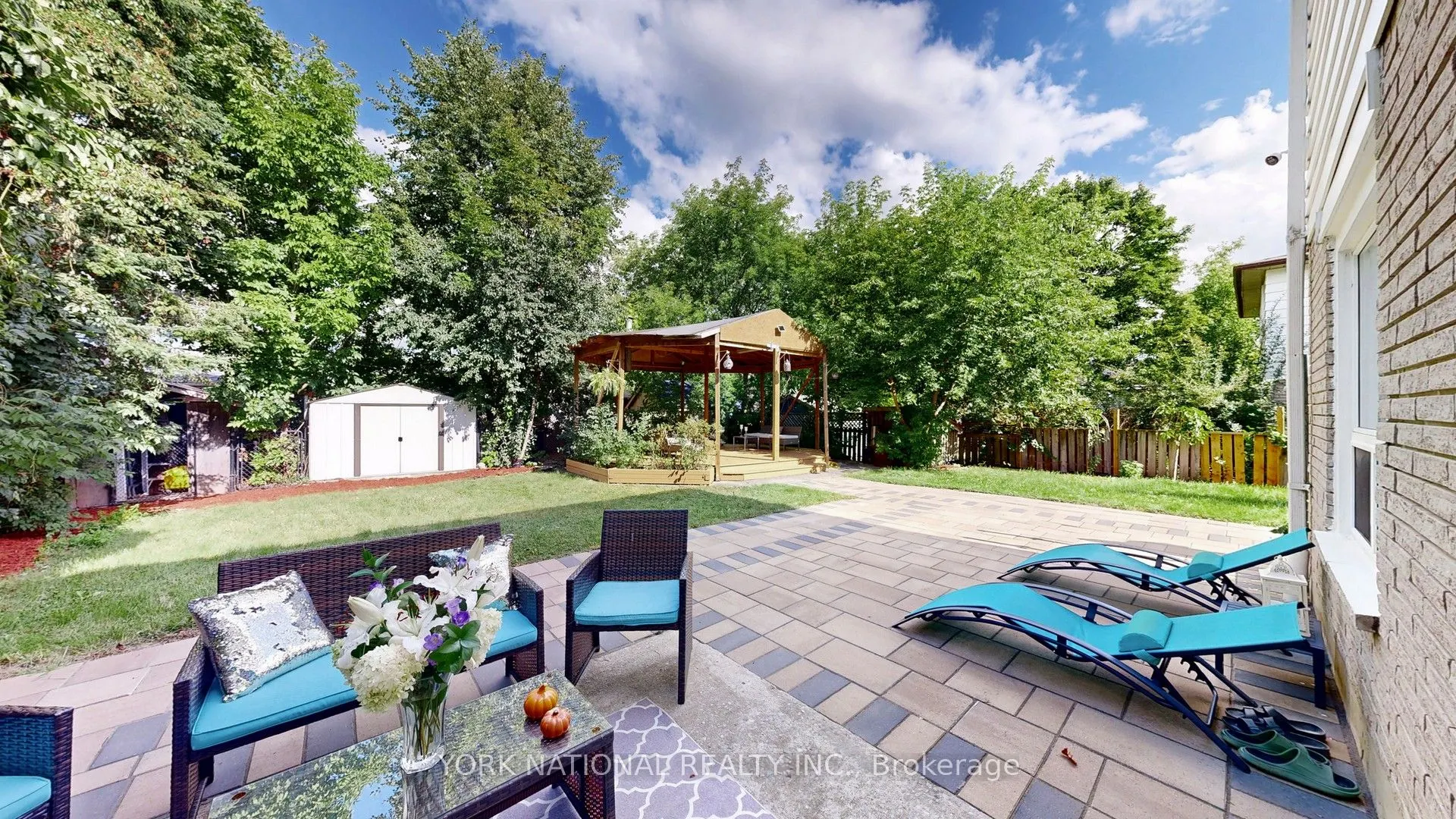 4 Boulding Drive