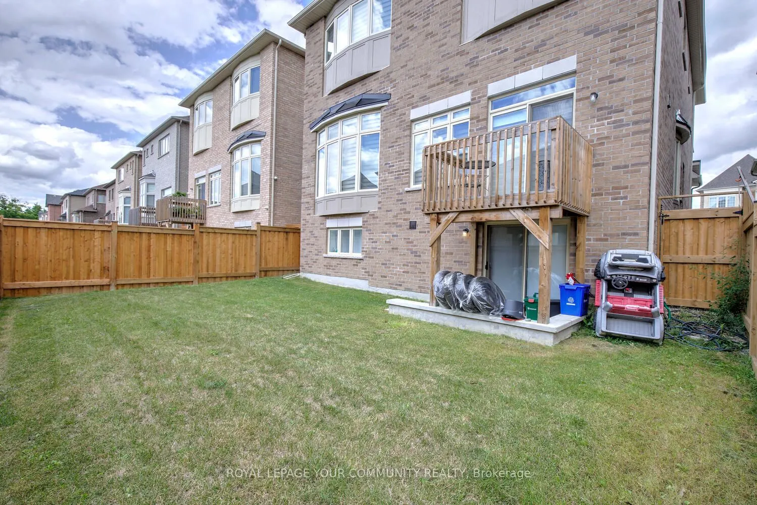 152 Stormont Trail
