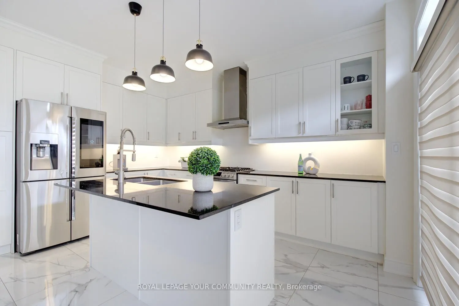 152 Stormont Trail