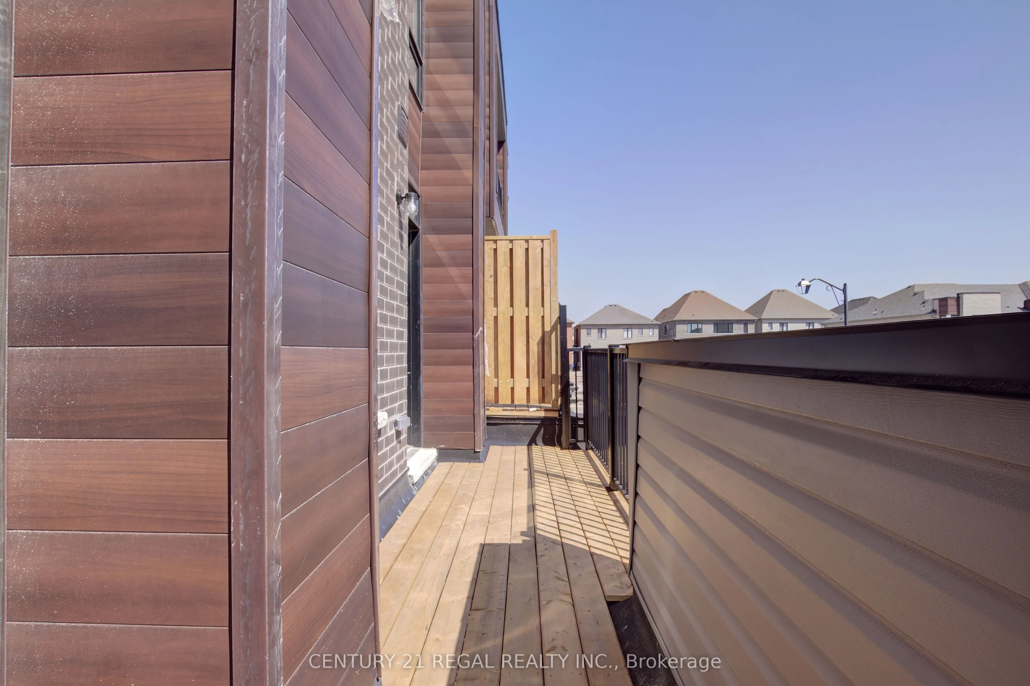 30 Gunton Street