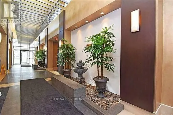 21 Upper Duke Crescent, #315