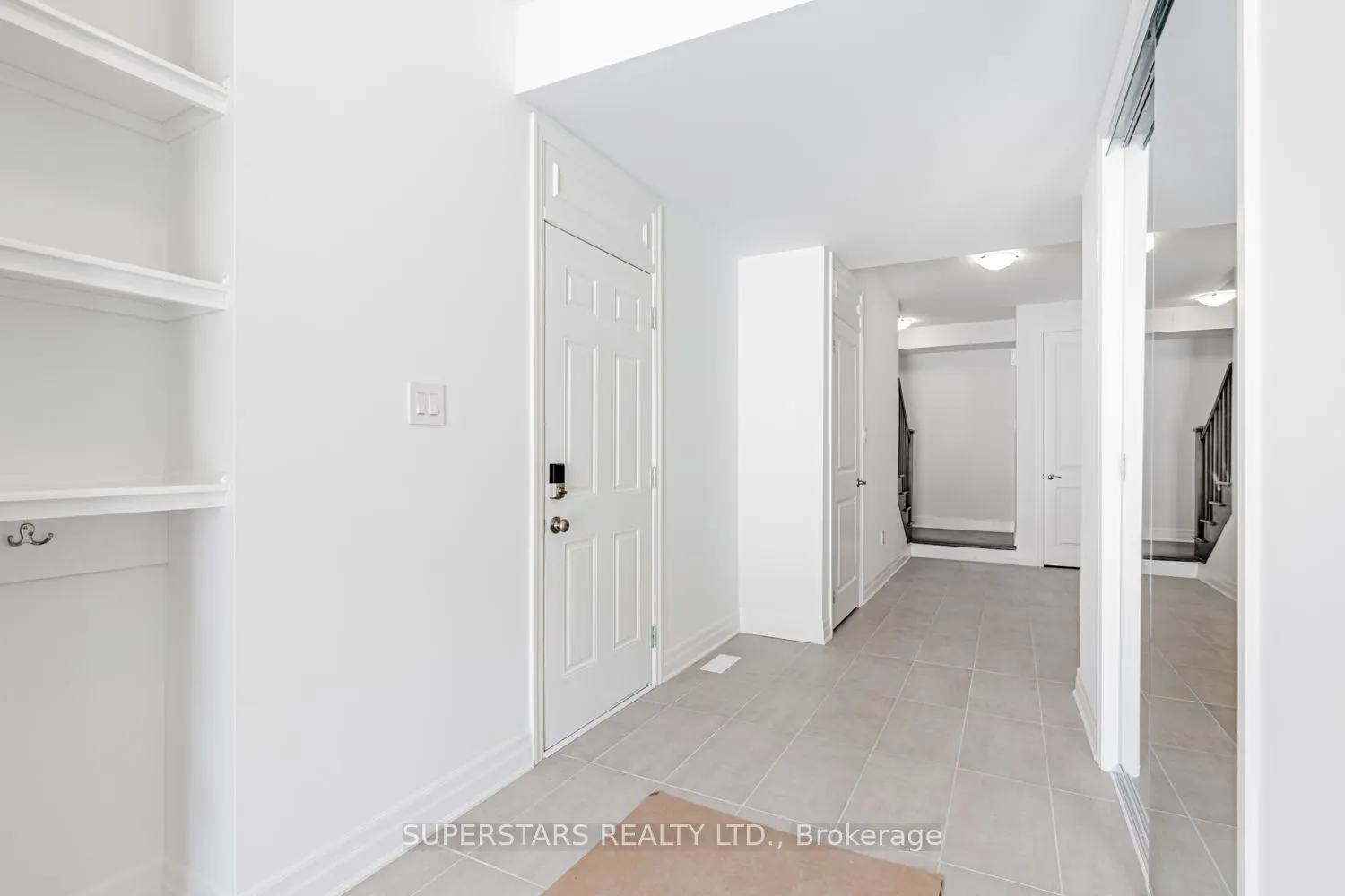 19 Avani Avenue