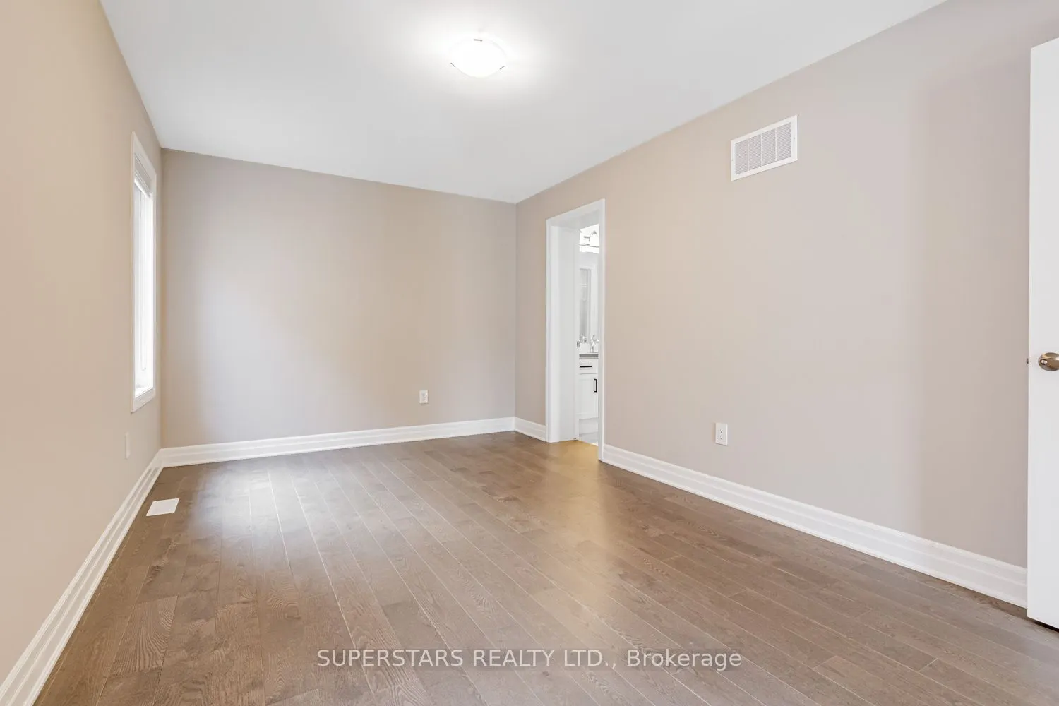 19 Avani Avenue