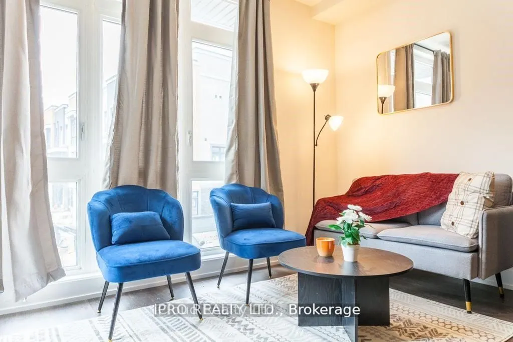 12868 Yonge Street, #5