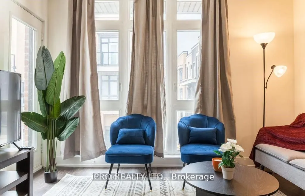 12868 Yonge Street, #5