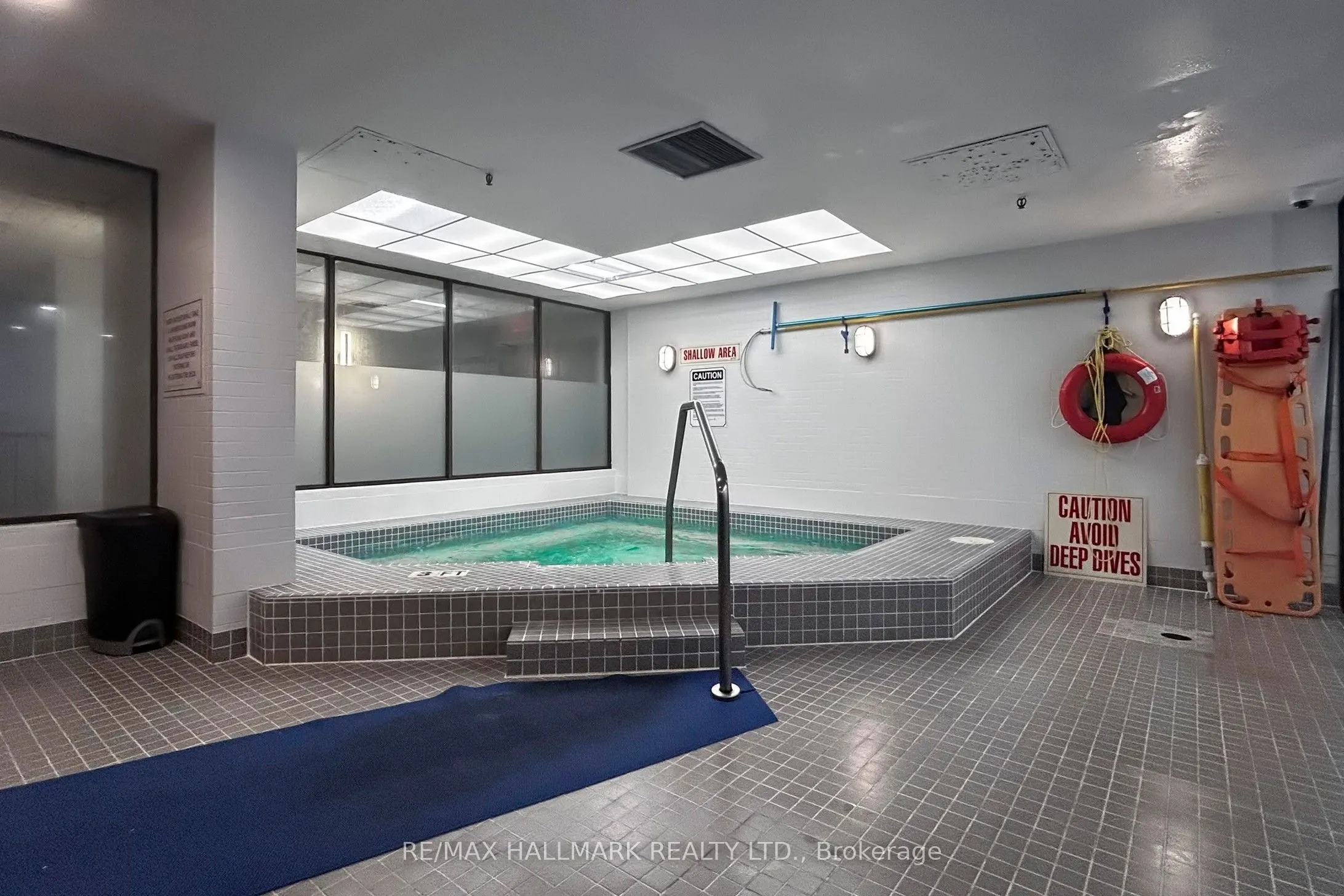 7601 Bathurst Street, #912