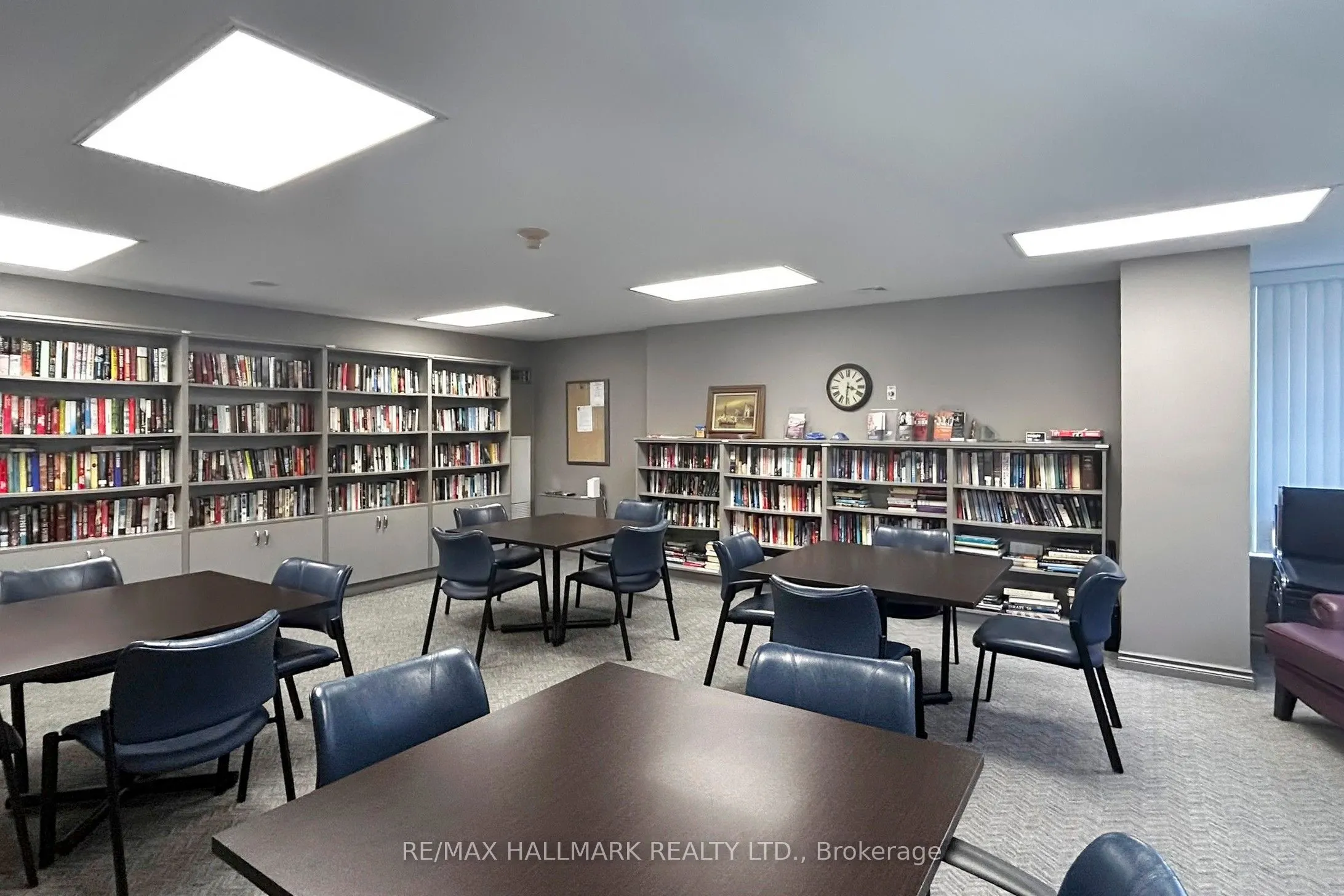 7601 Bathurst Street, #912