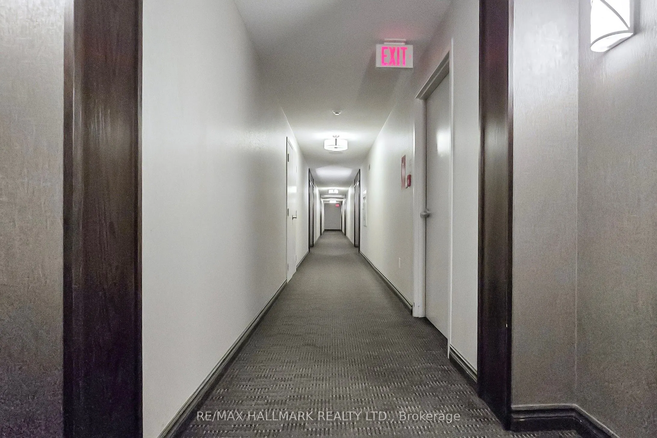 7601 Bathurst Street, #912