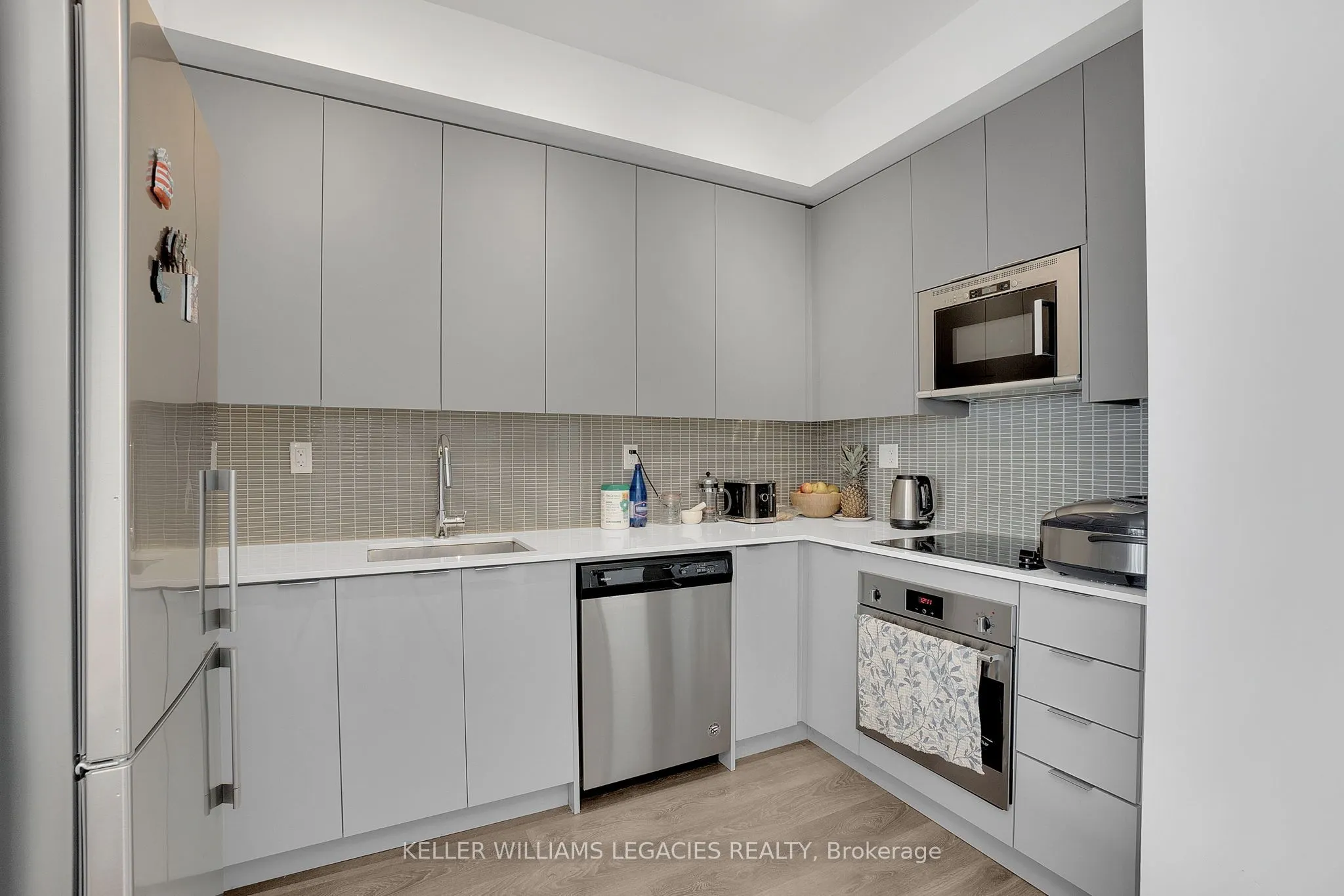2916 Highway 7 Highway, #2204