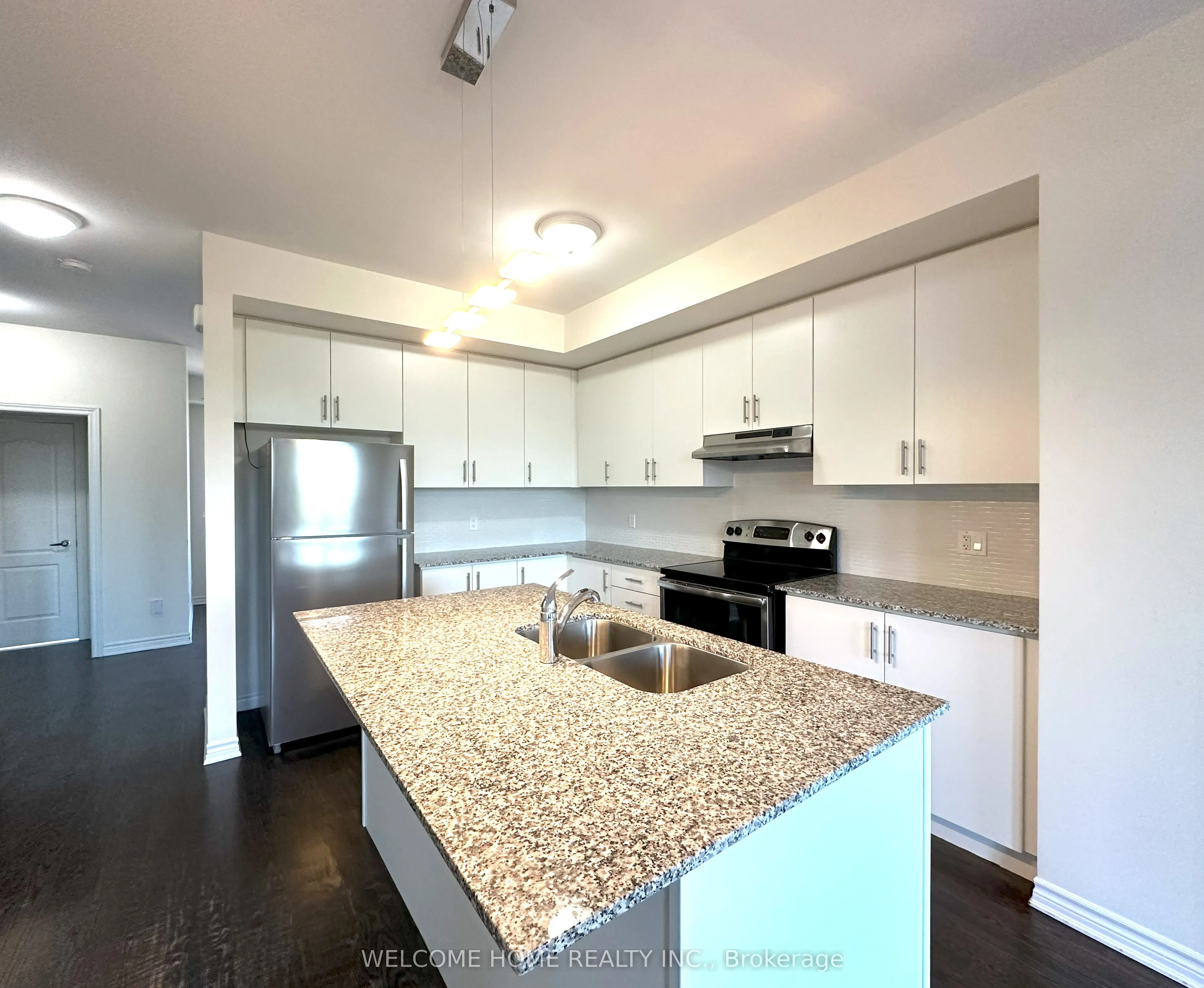 7 City Park Circle, #,