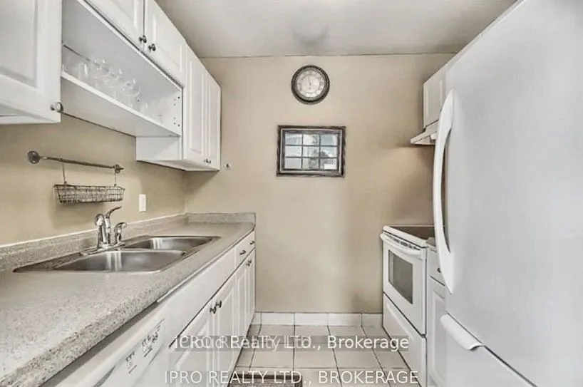 252 William Roe Boulevard N, #Room 2