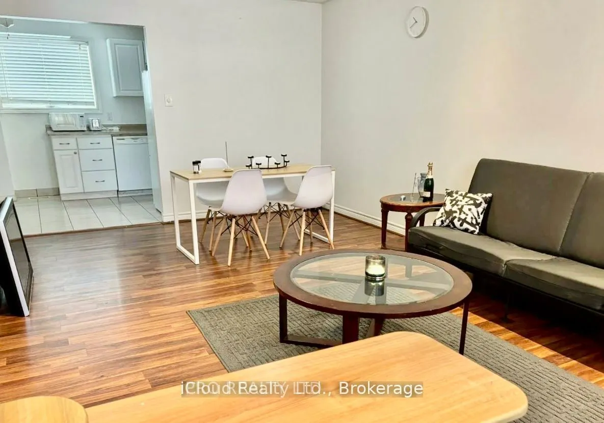 252 William Roe Boulevard N, #Room 2