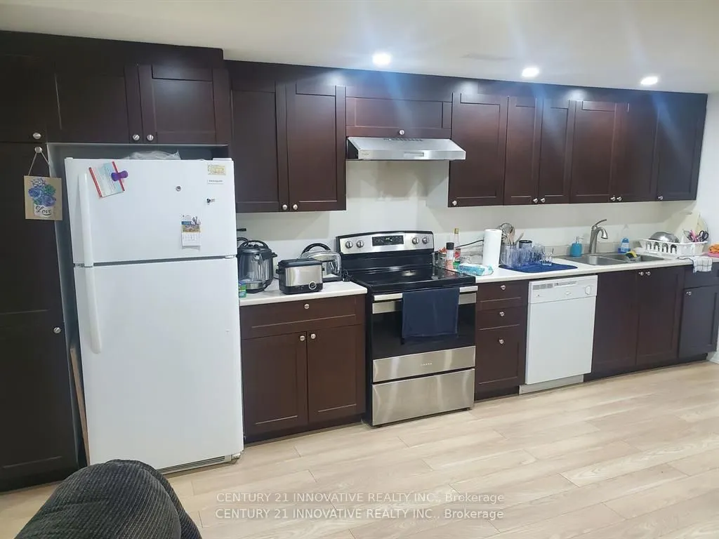 303 Bathurst Glen Drive, #Bsmt