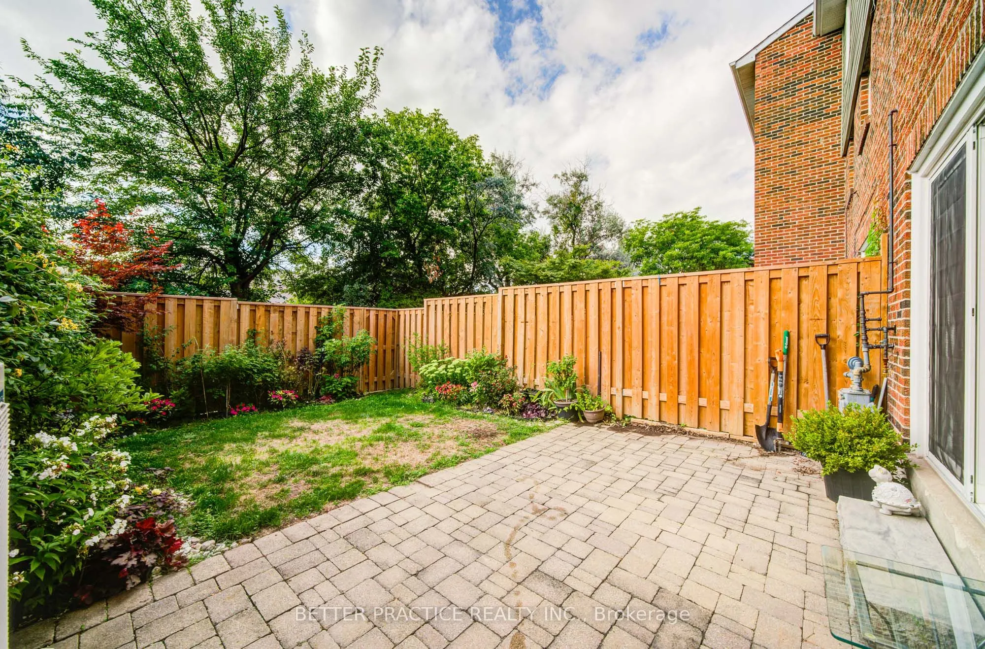 77 Nottinghill Road, #129
