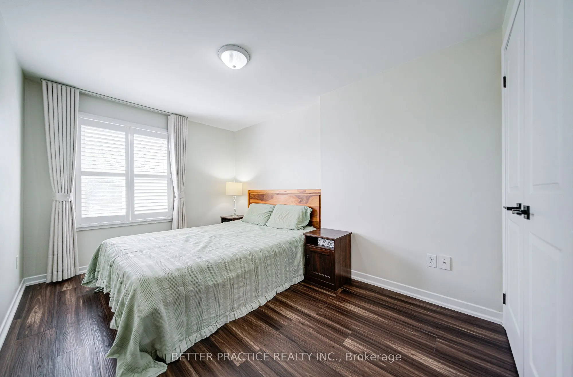 77 Nottinghill Road, #129