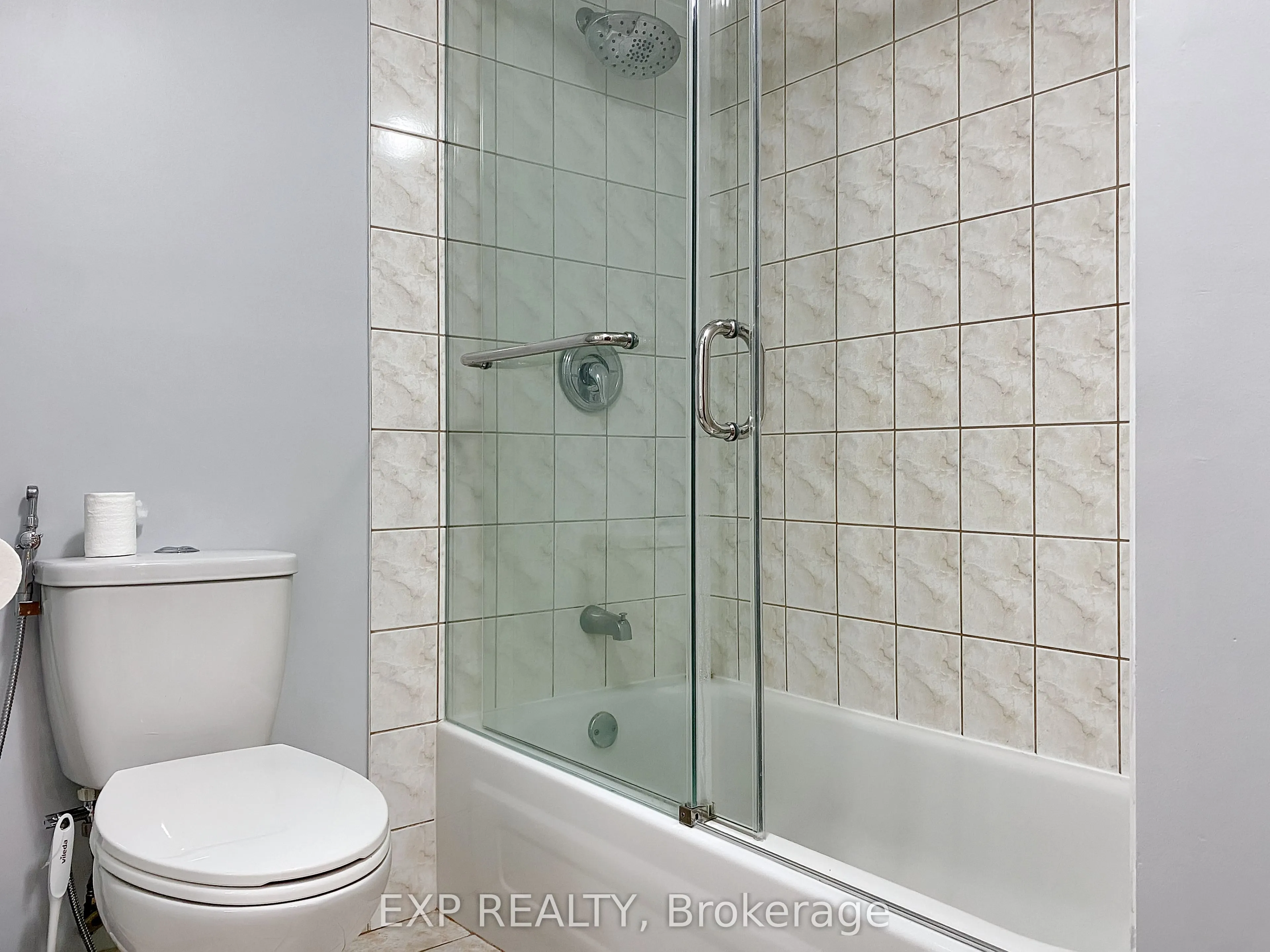 66 Walter Avenue, #Lower