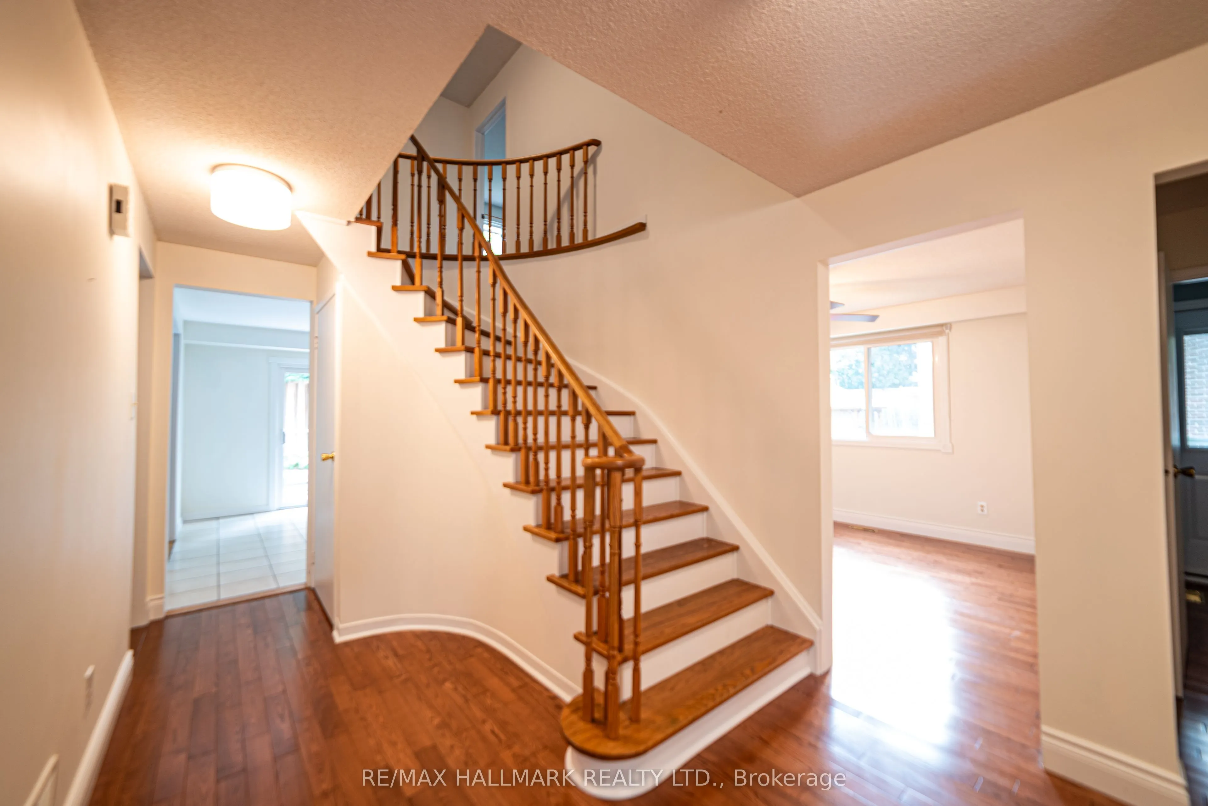 42 Portland Crescent, #Main