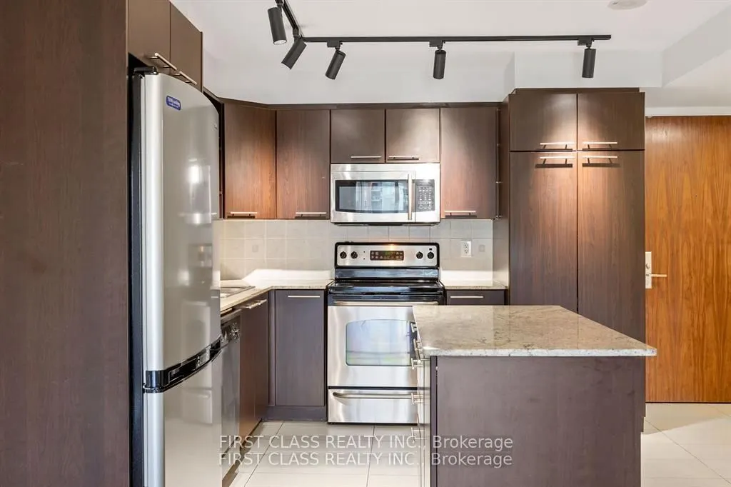 37 Galleria Parkway, #805
