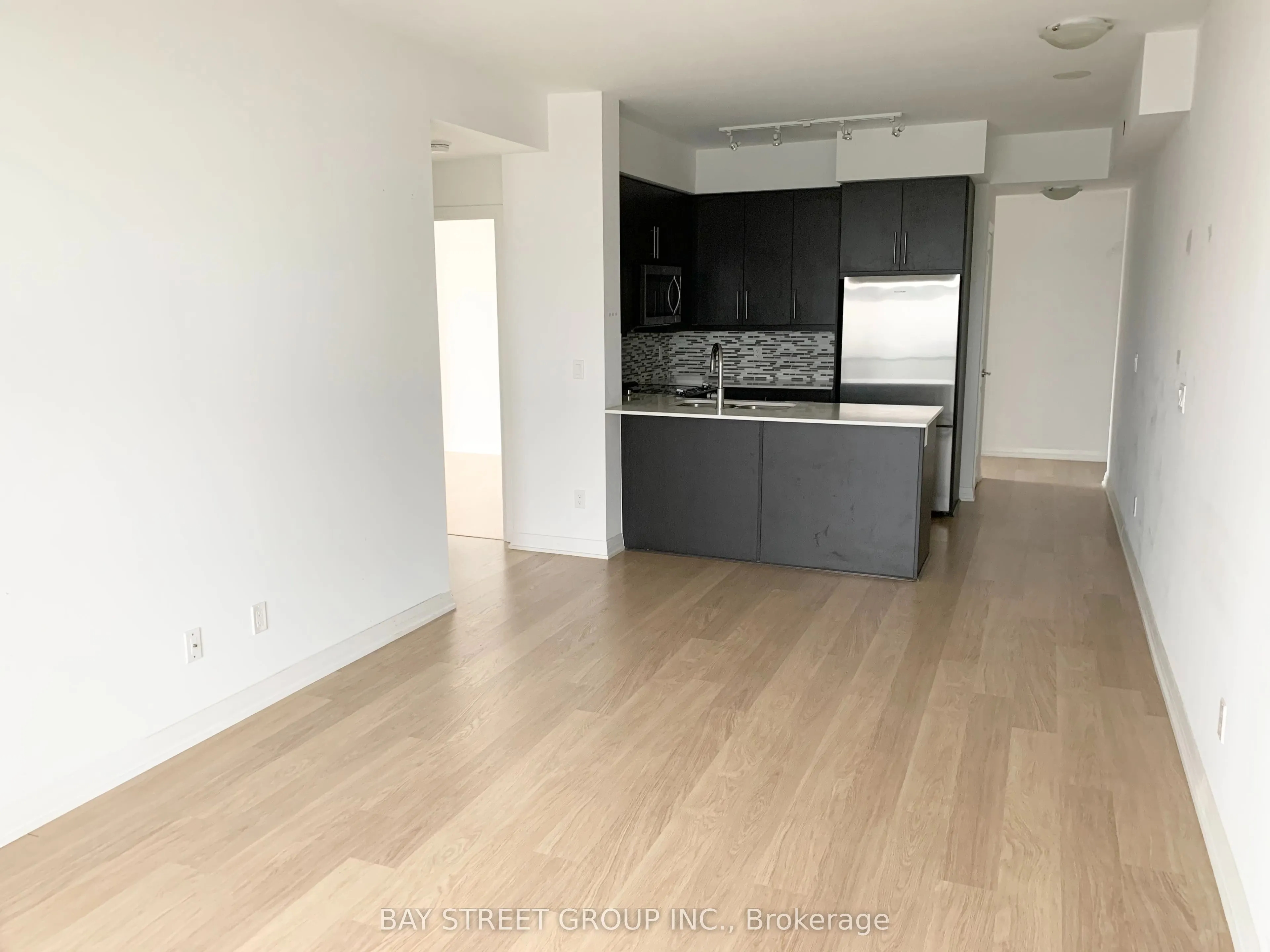 65 Oneida Crescent, #708