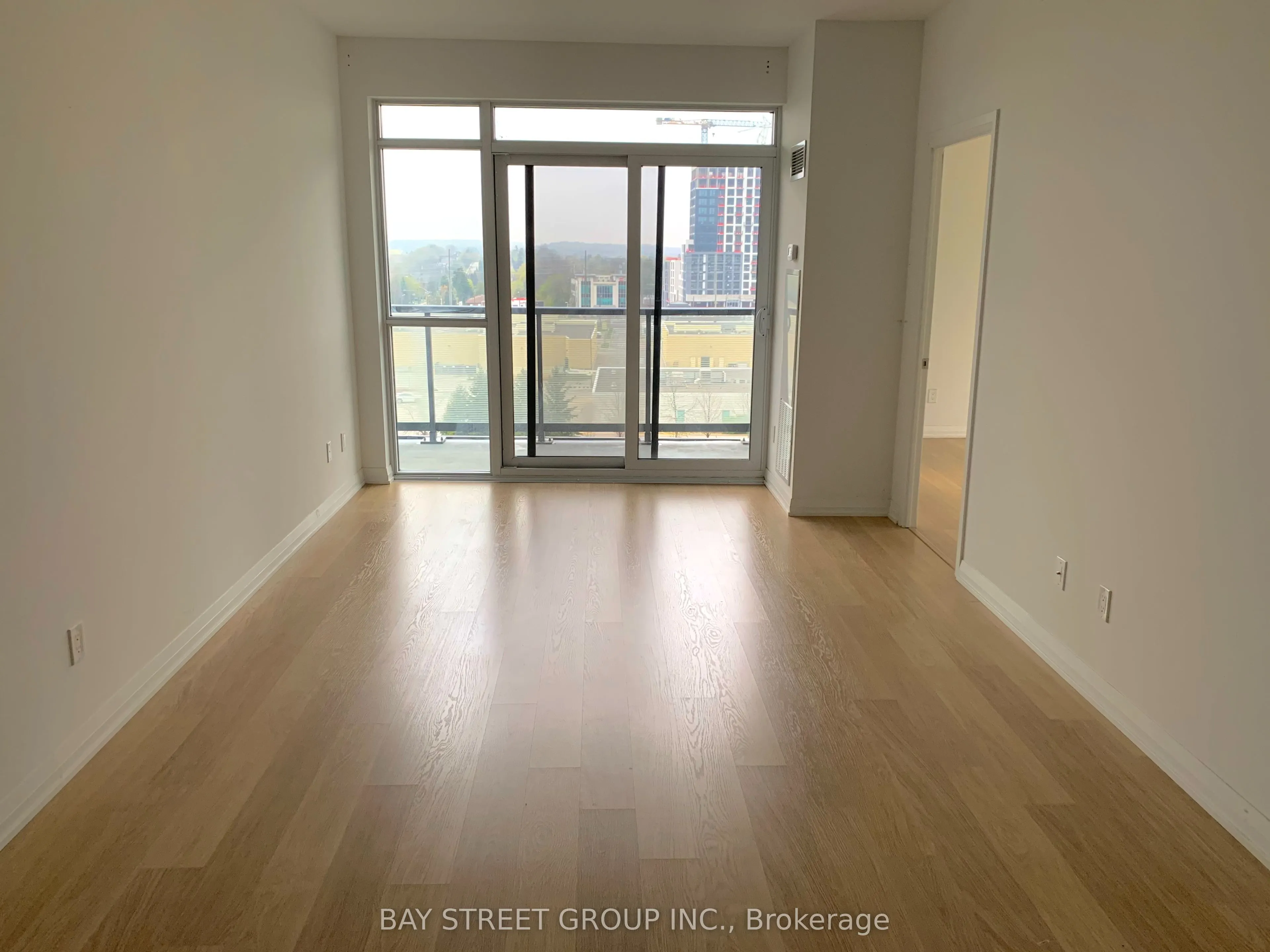 65 Oneida Crescent, #708