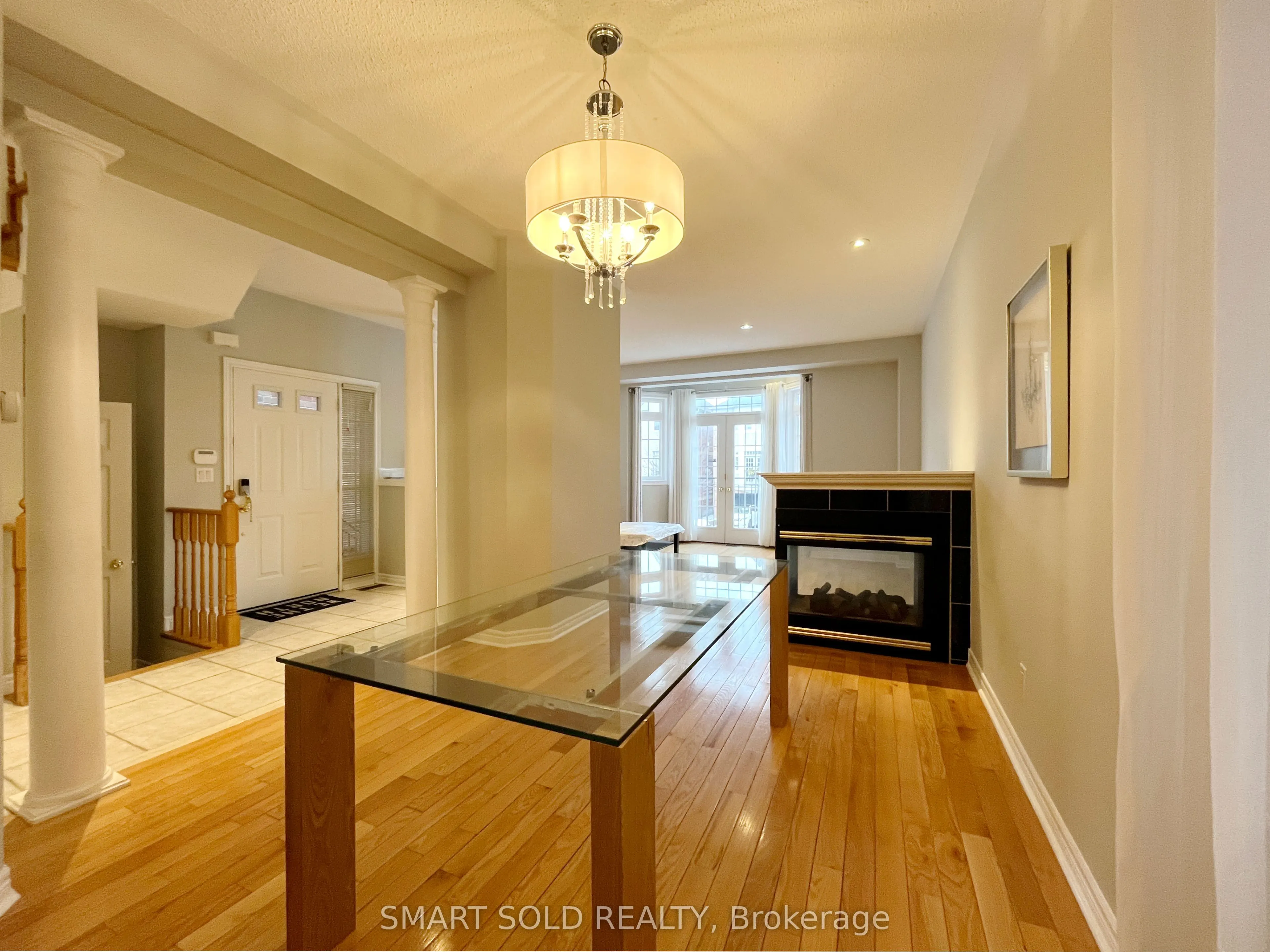 16 Crispin Court
