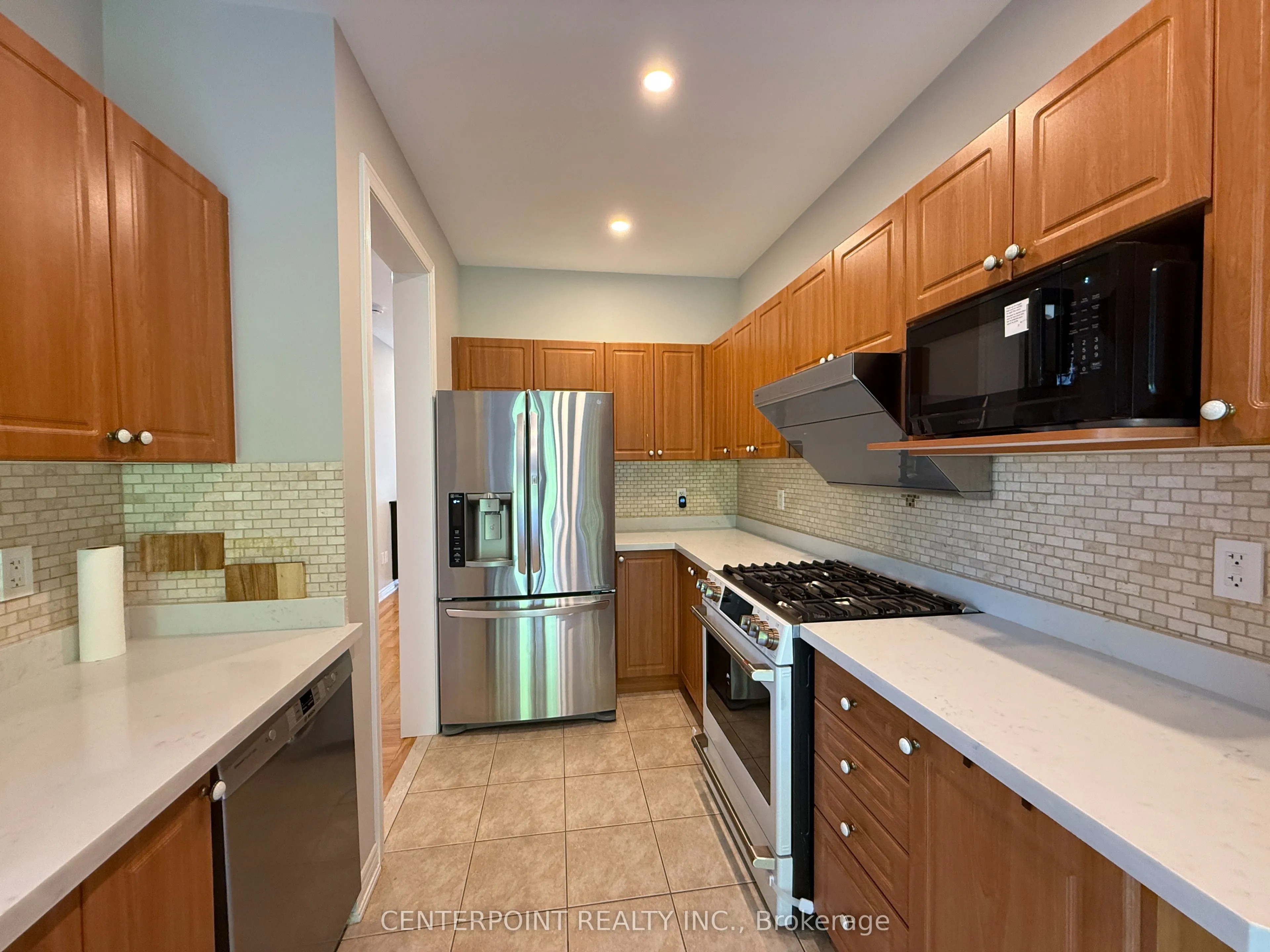 80 Gauguin Avenue