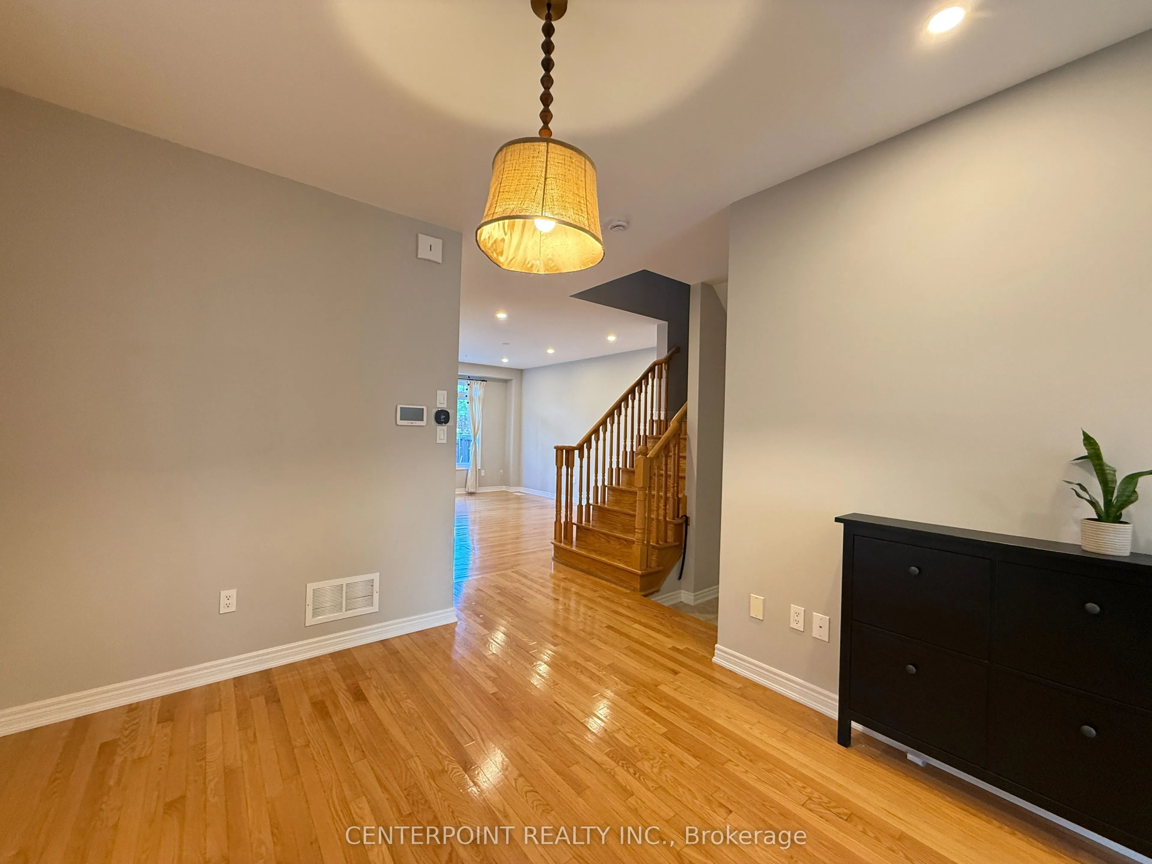 80 Gauguin Avenue