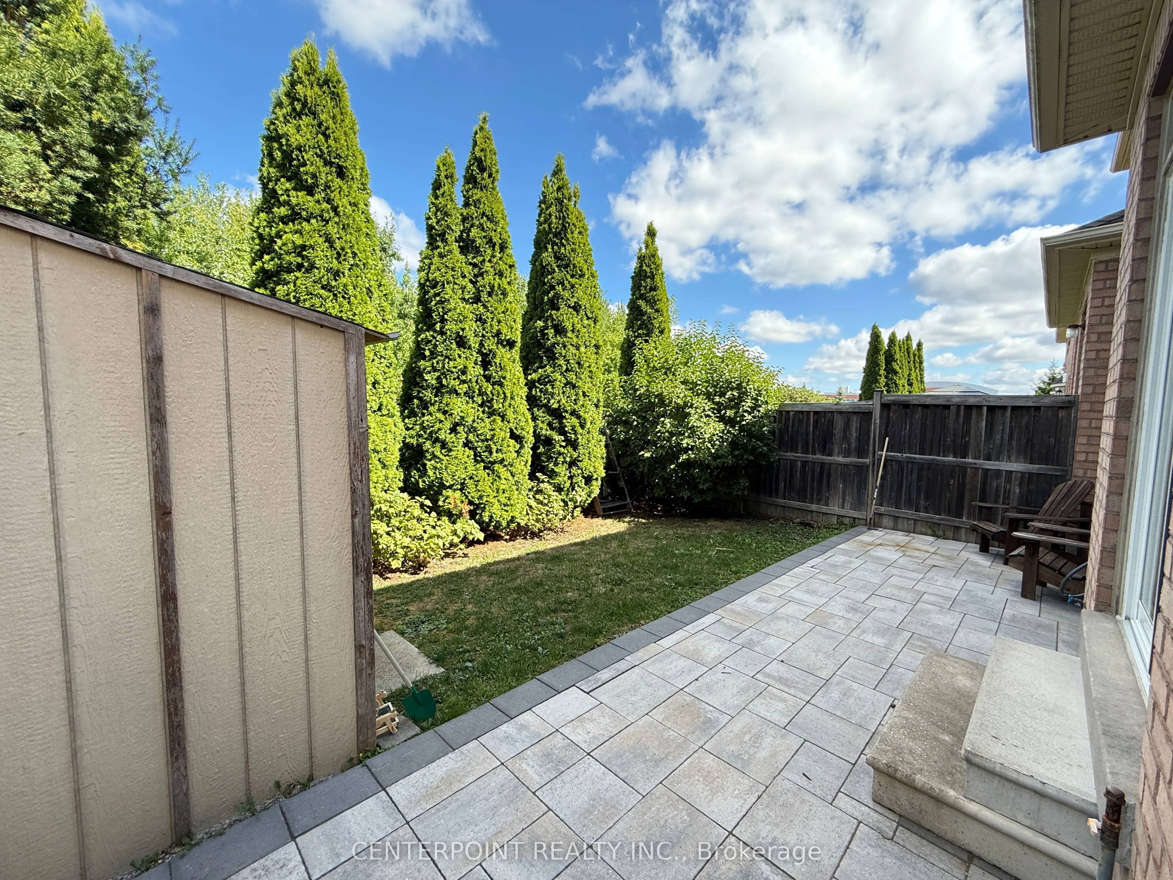 80 Gauguin Avenue