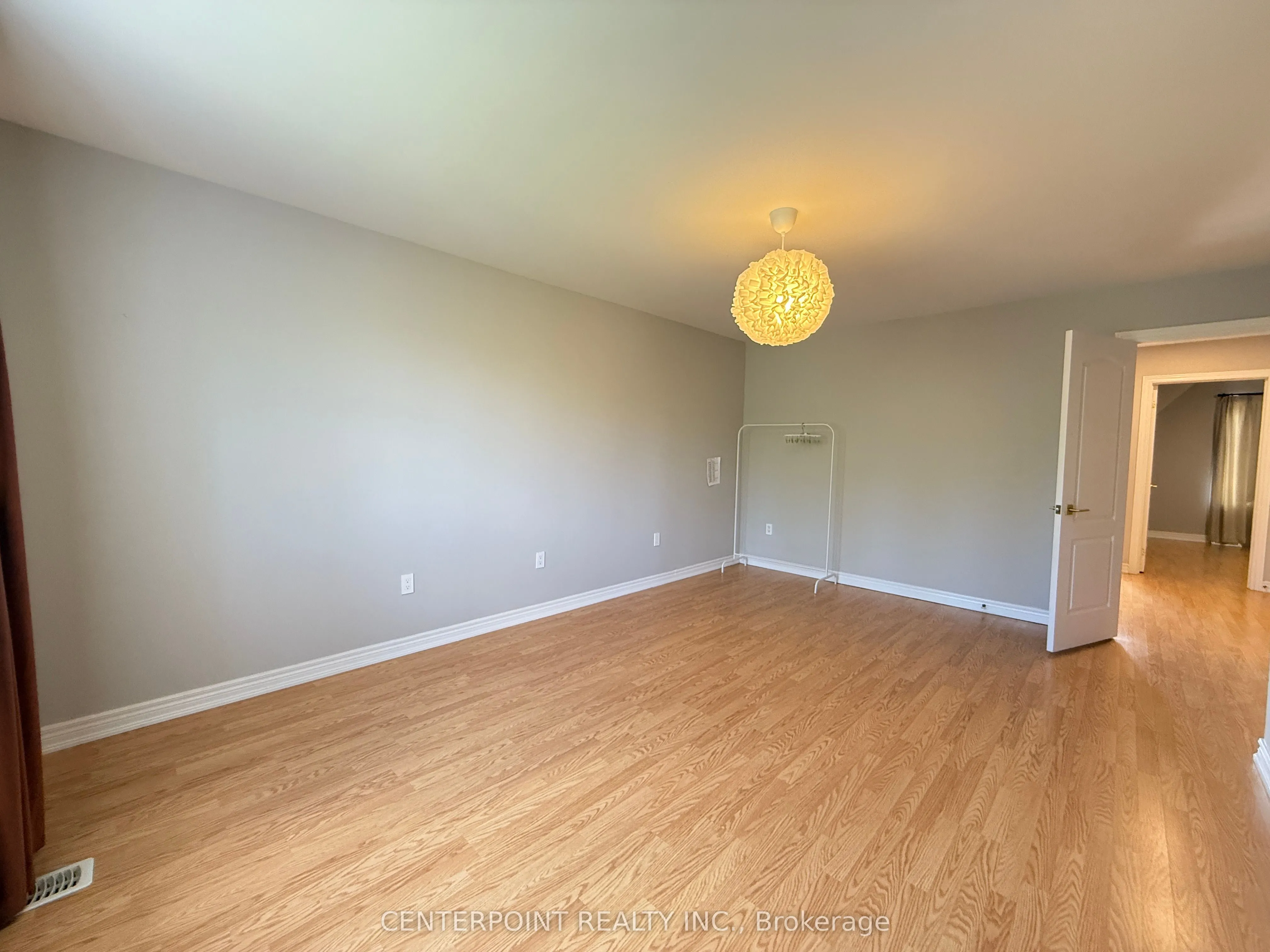 80 Gauguin Avenue