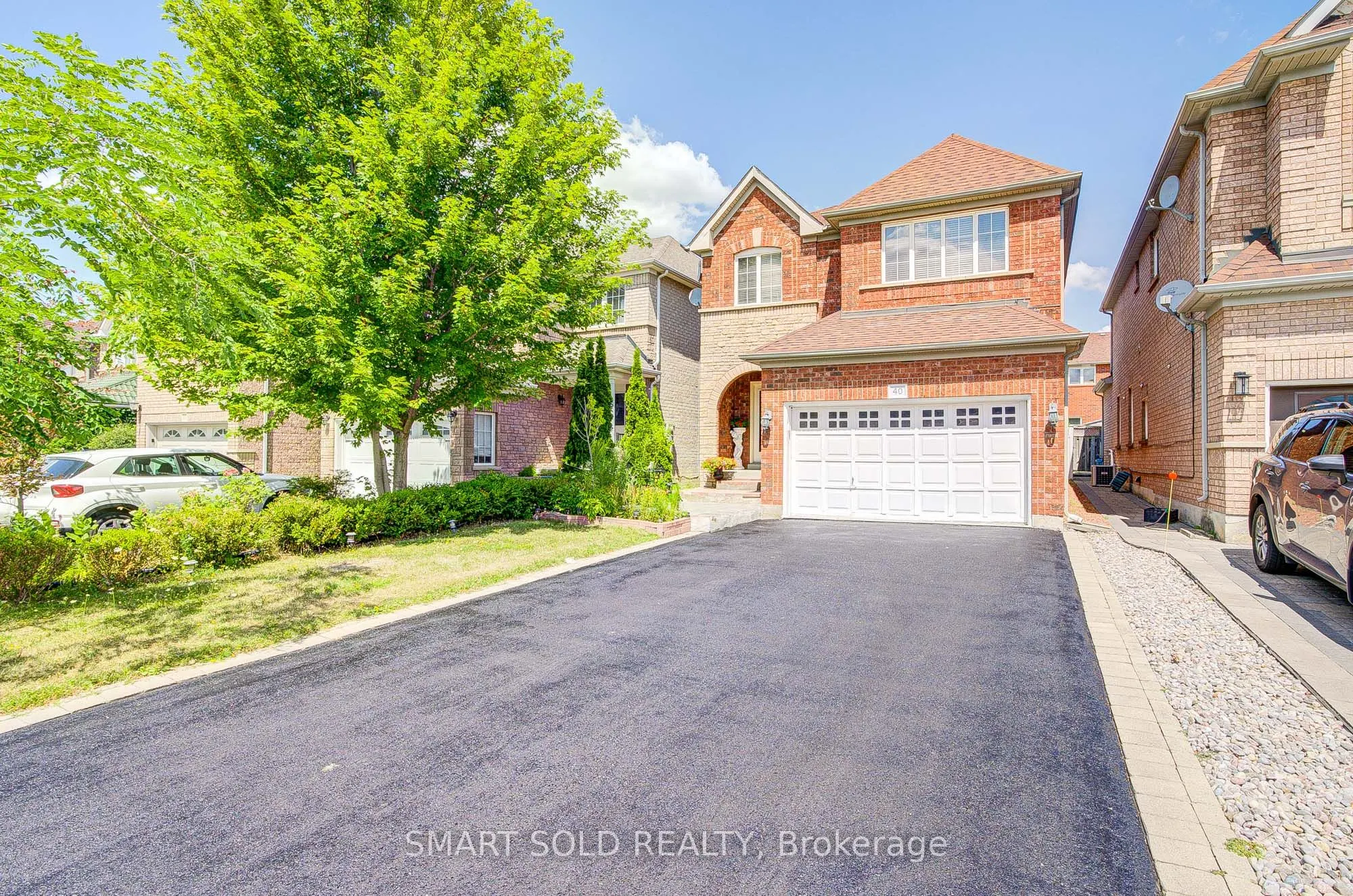 40 Tuscana Boulevard