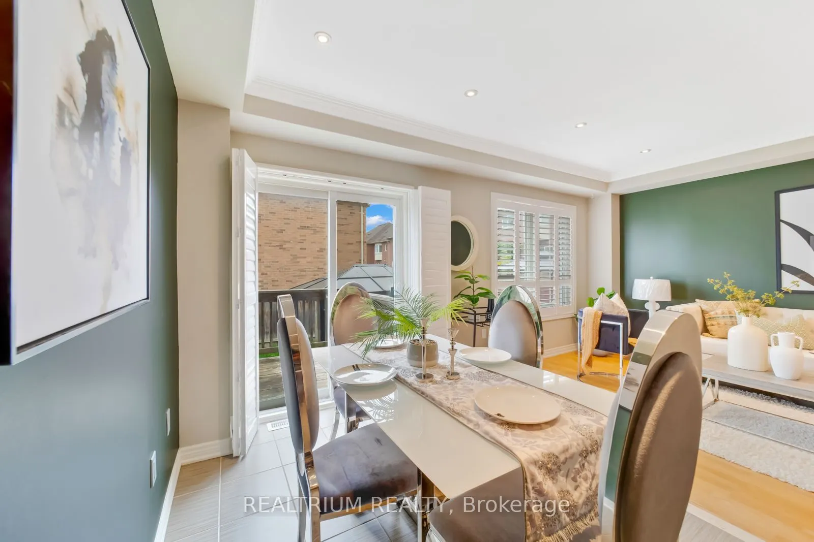 282 Sandale Road