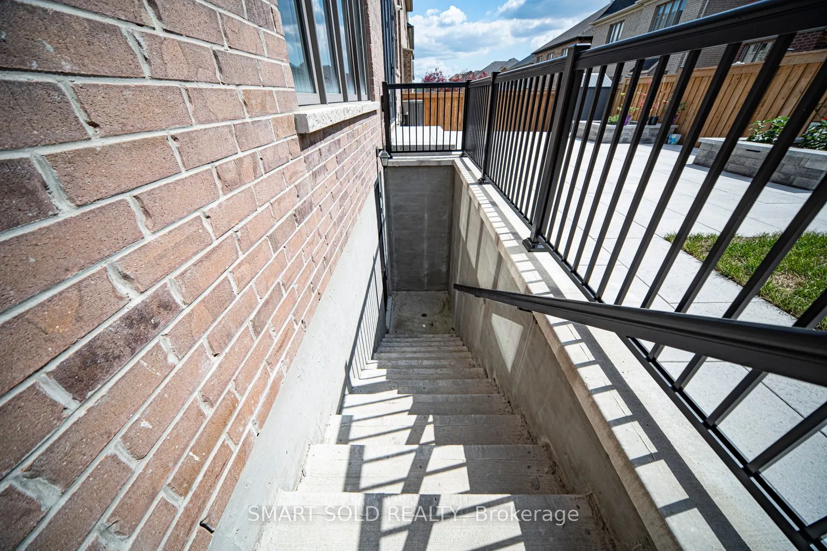 189 Hillsview Drive