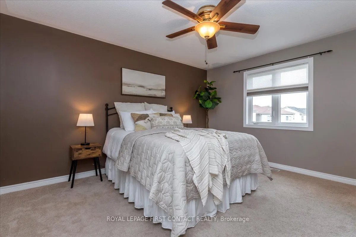 22 Admiral Crescent