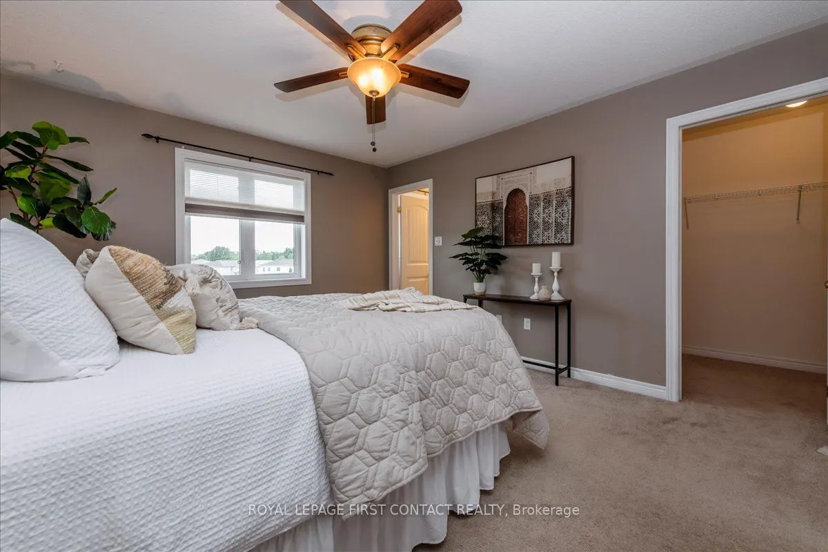 22 Admiral Crescent