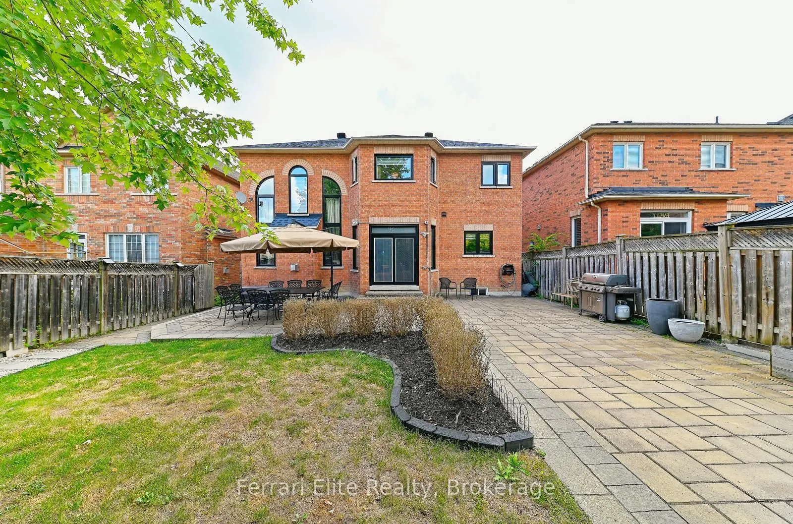 16 Amos Court