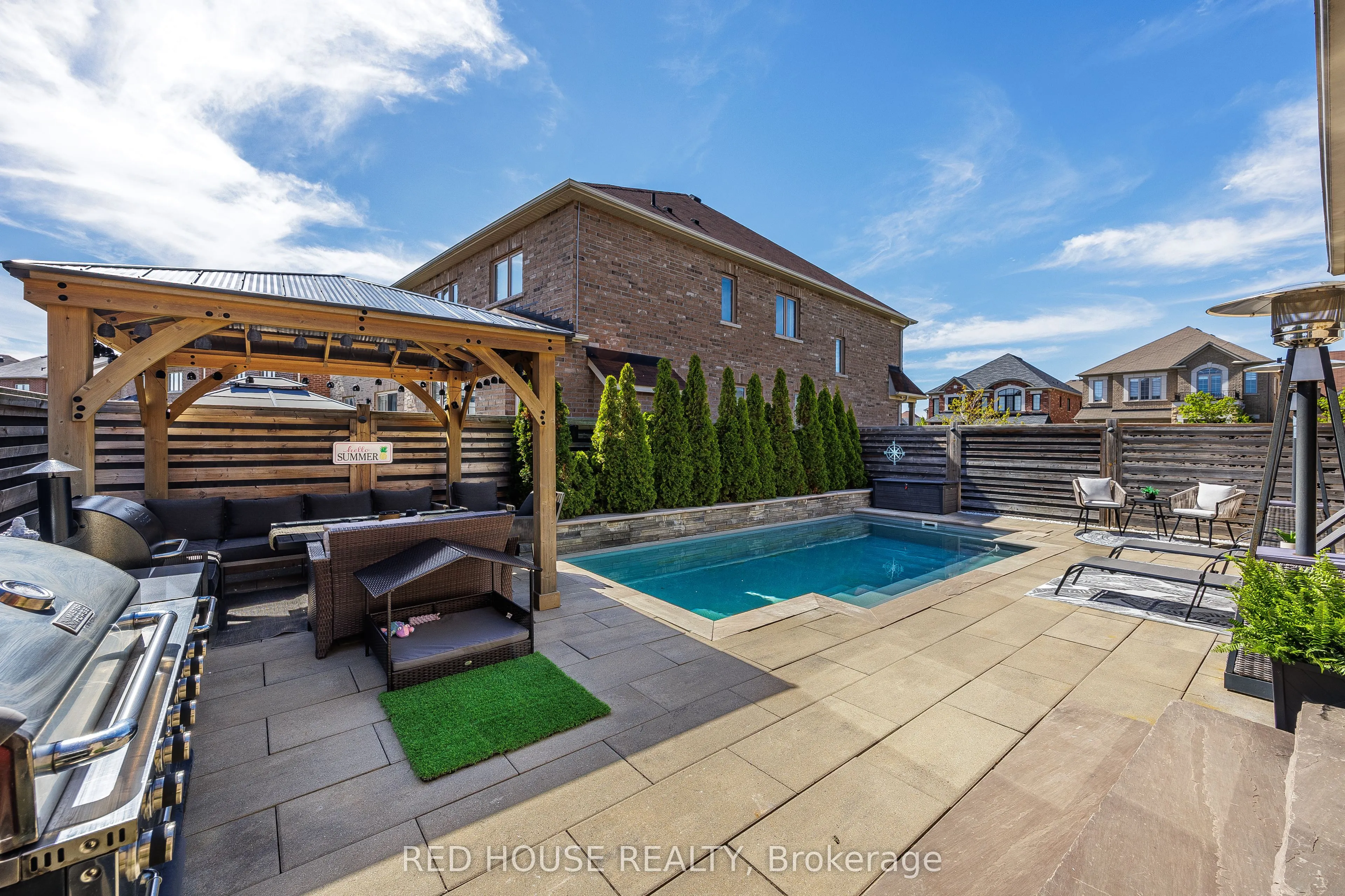 74 Mcdonnell Crescent