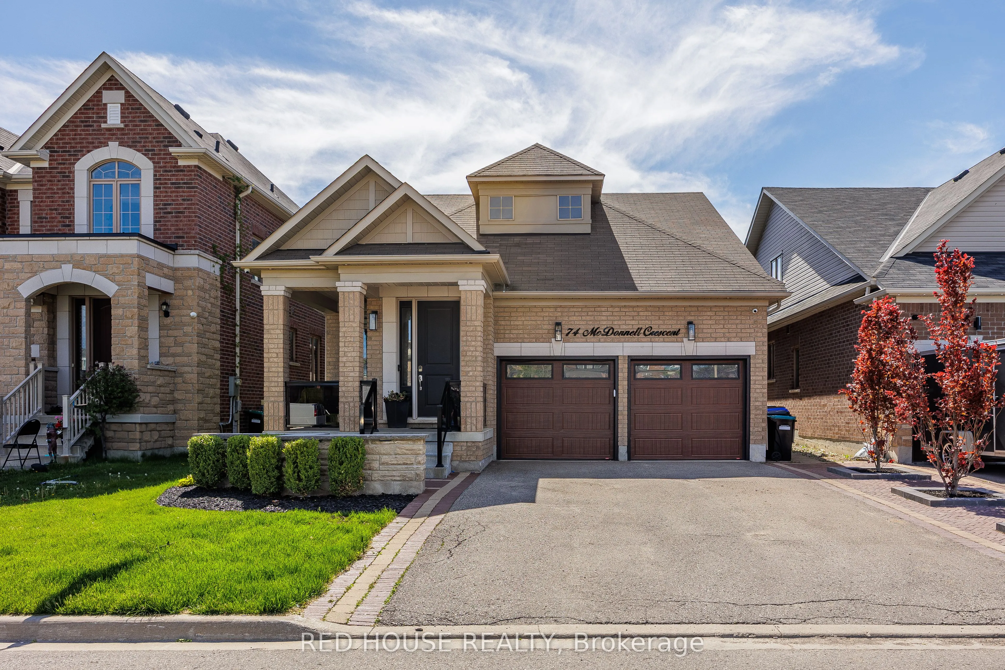74 Mcdonnell Crescent