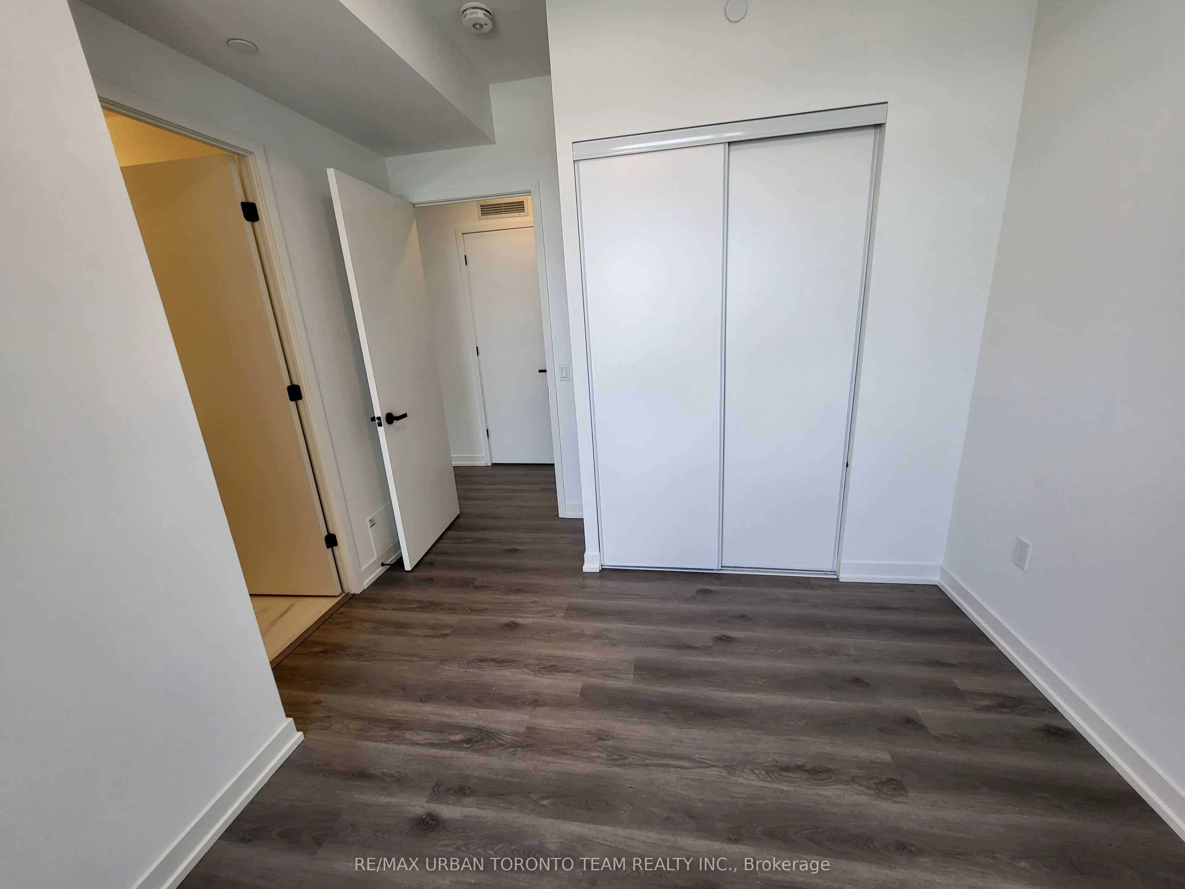 28 Interchange Way, #3905
