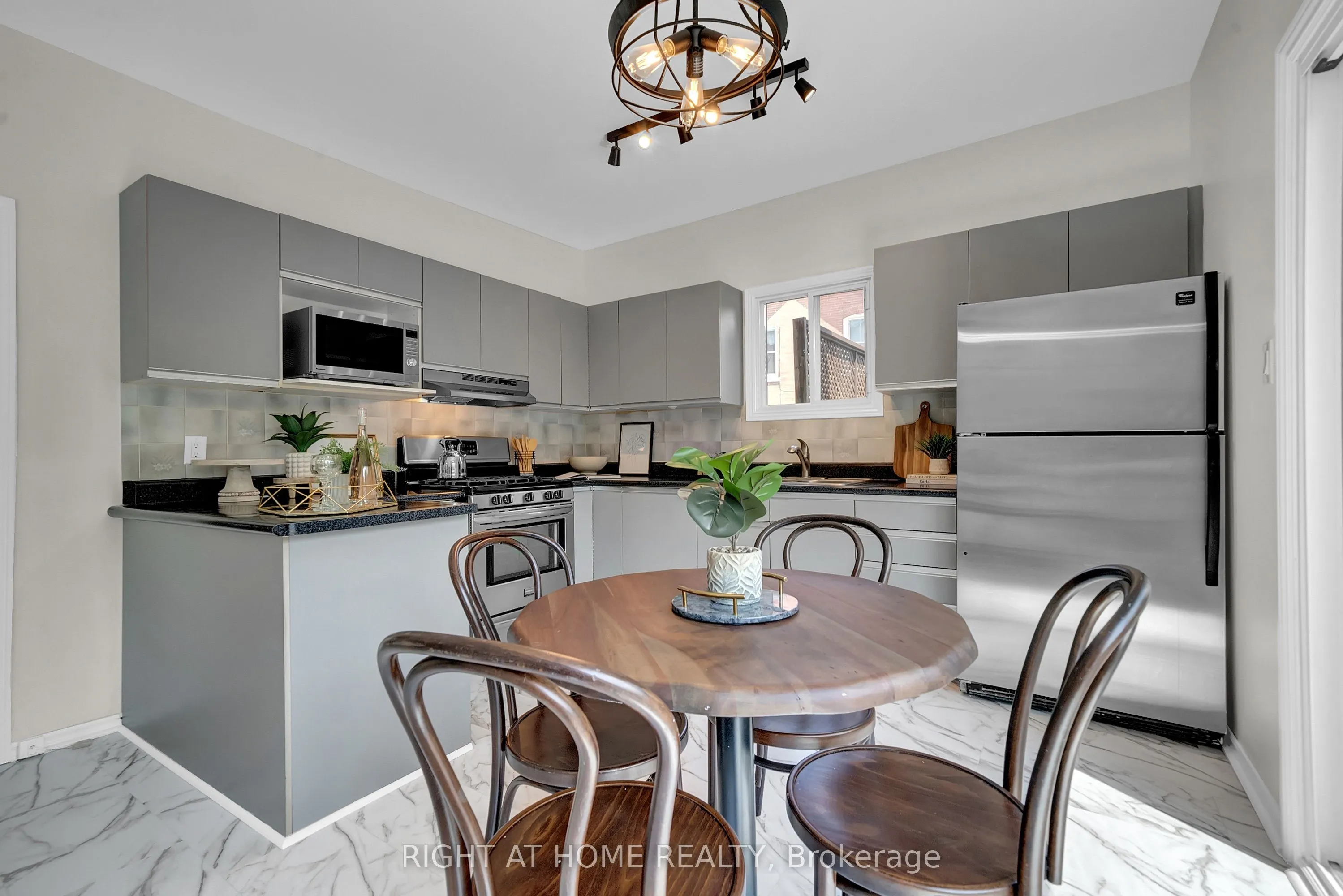 235 Pefferlaw Road