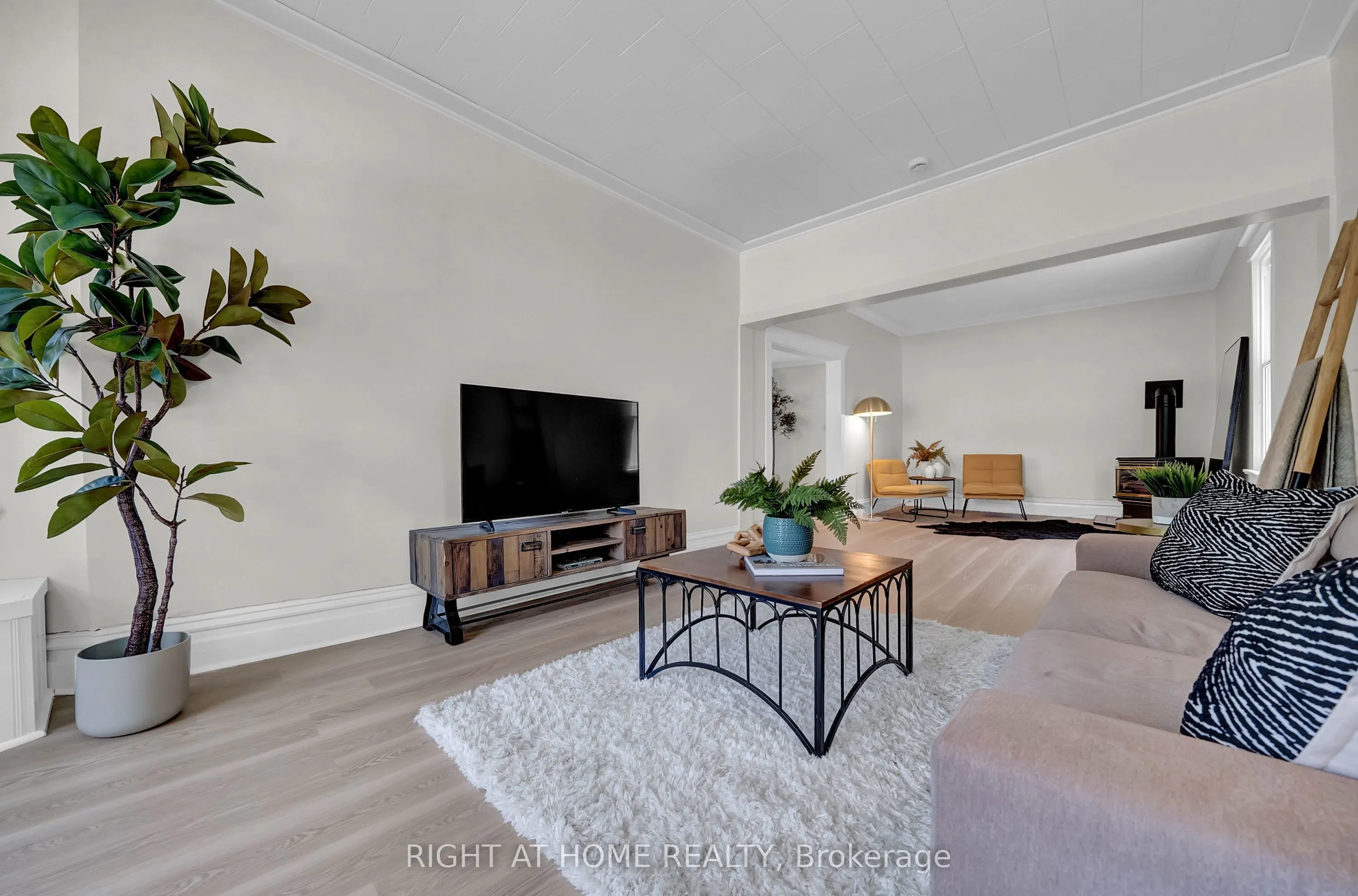 235 Pefferlaw Road