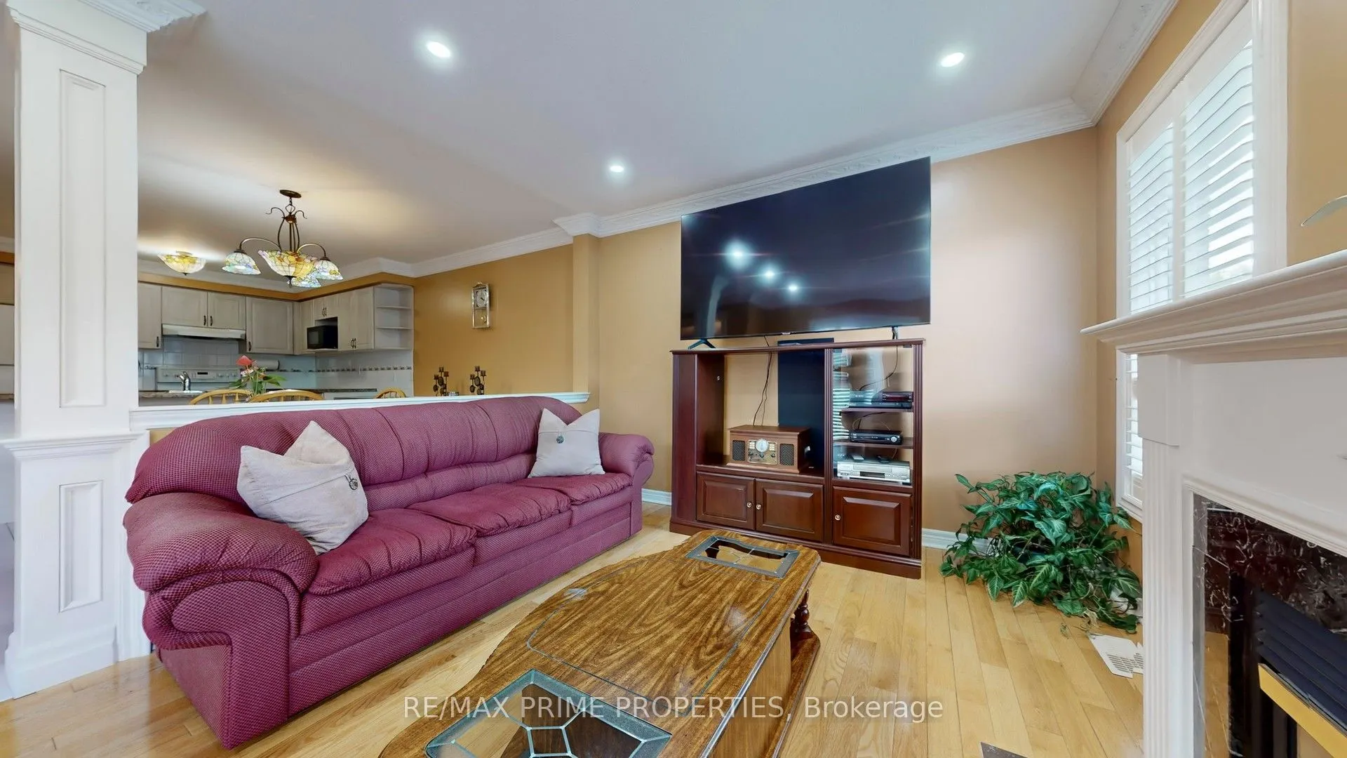 49 Rembrandt Drive