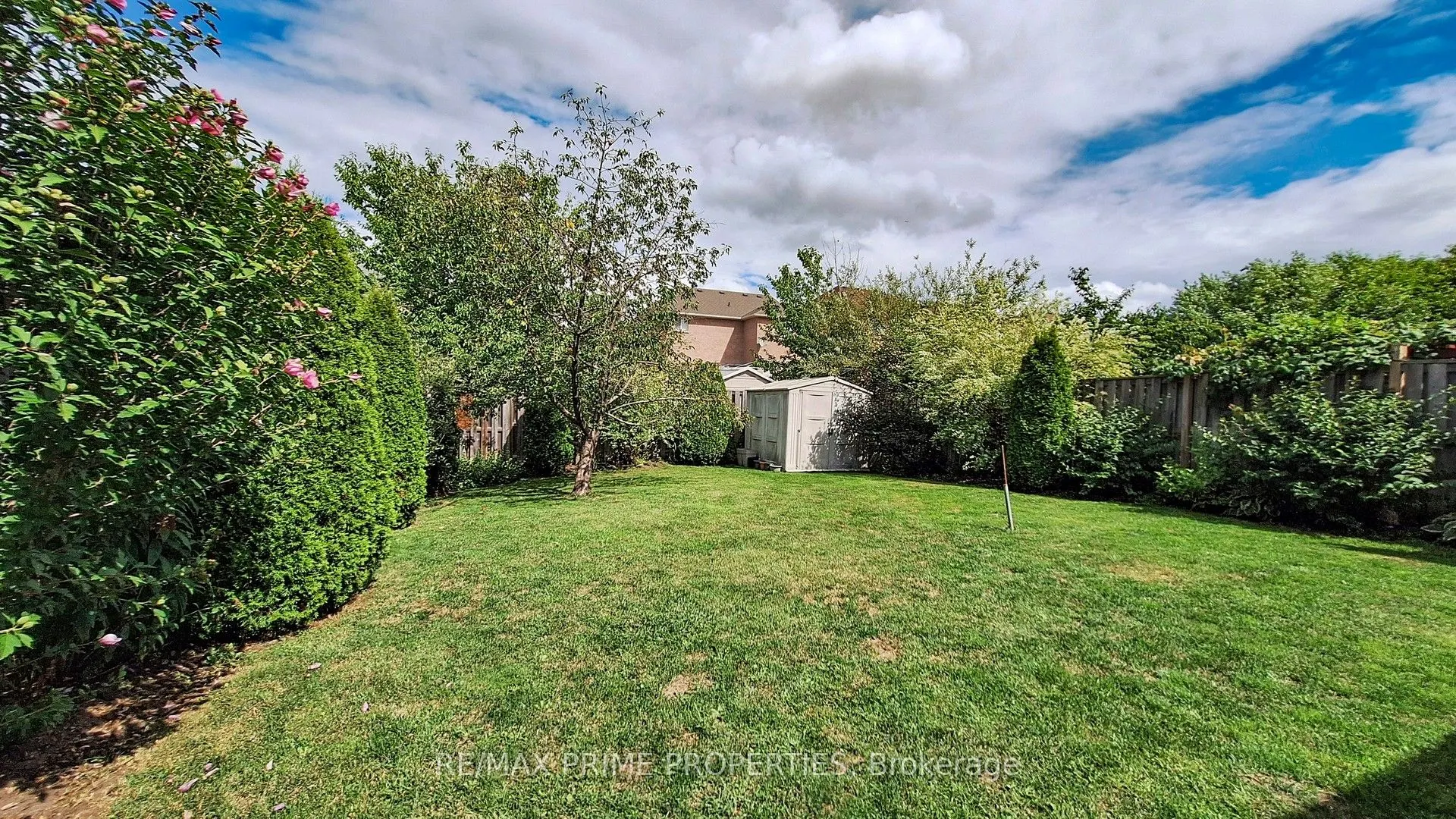 49 Rembrandt Drive