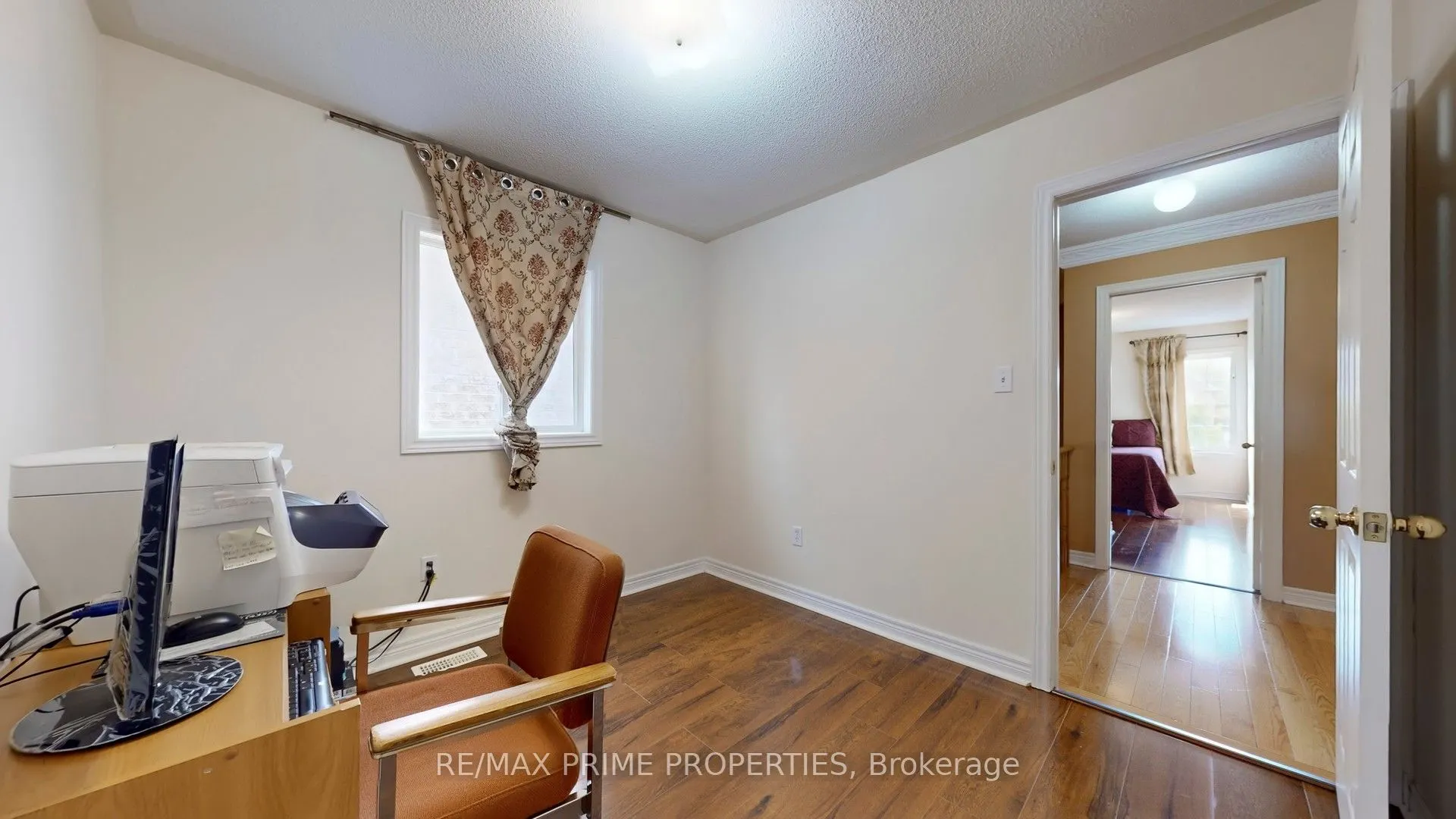 49 Rembrandt Drive
