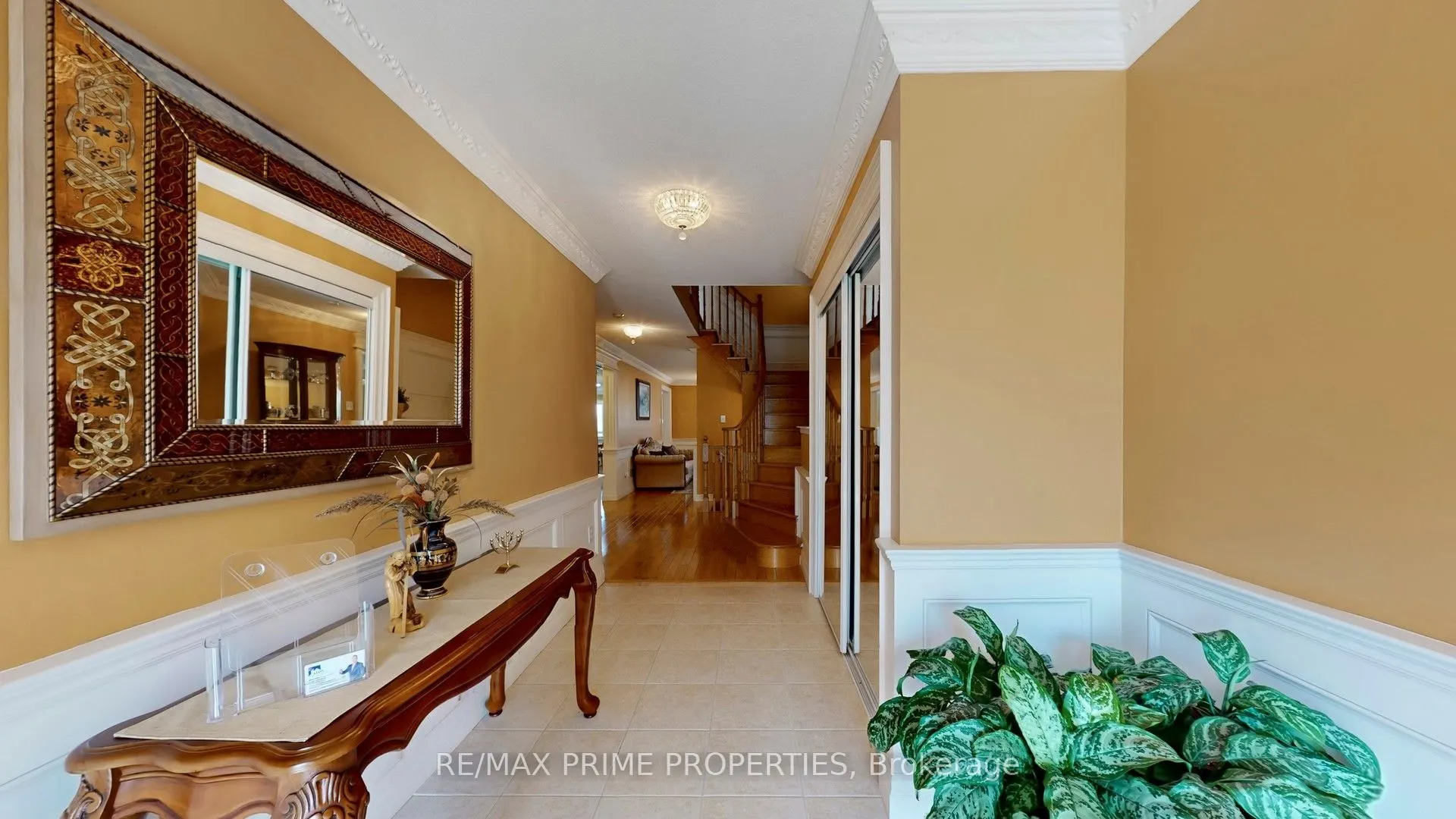 49 Rembrandt Drive