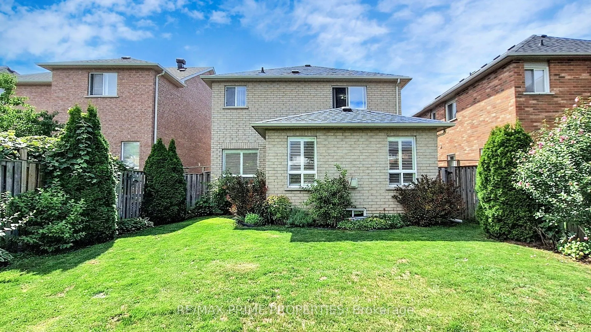 49 Rembrandt Drive