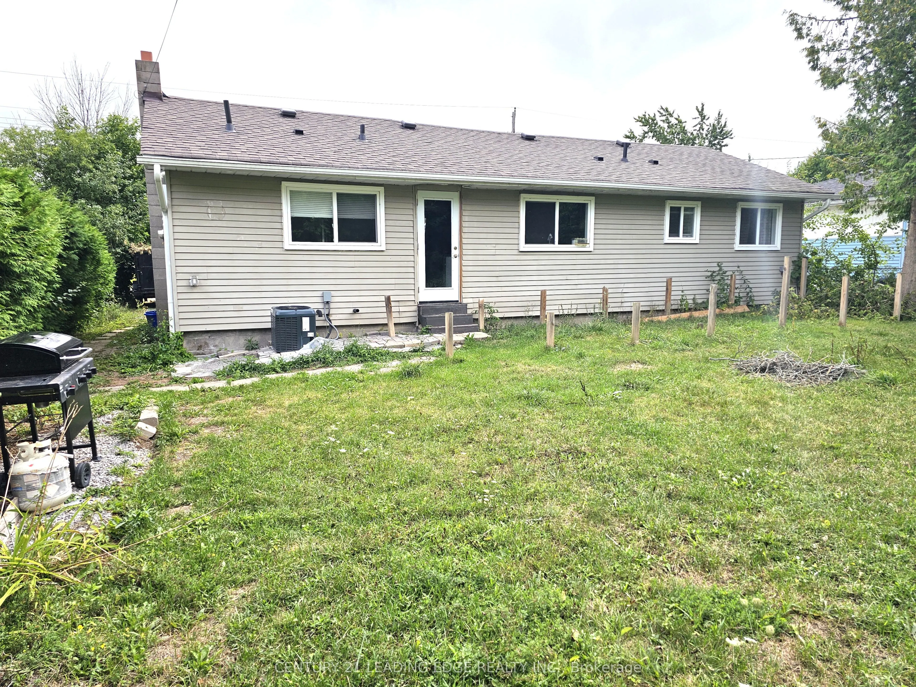 828 Norval Road